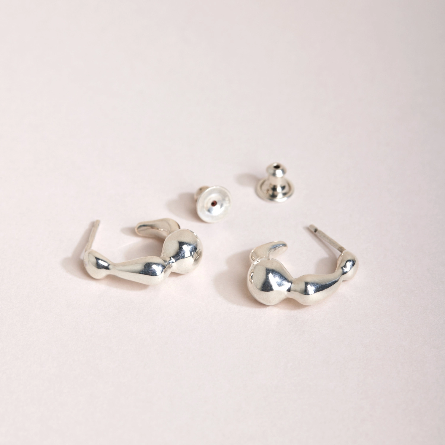 Arum Earrings (pair) - Image 8