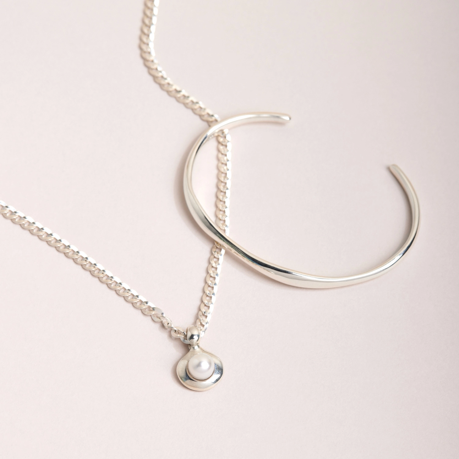 Sinae Bracelet Cuff - Image 9