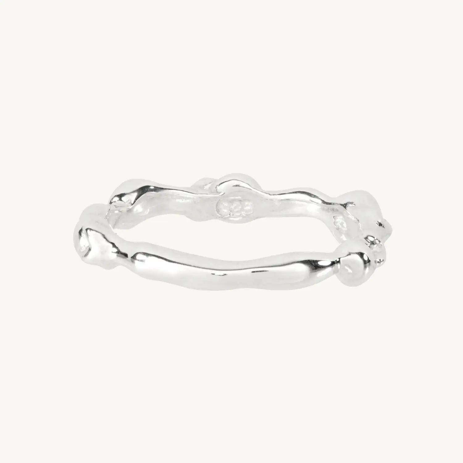 Alternative view of Oom Ring