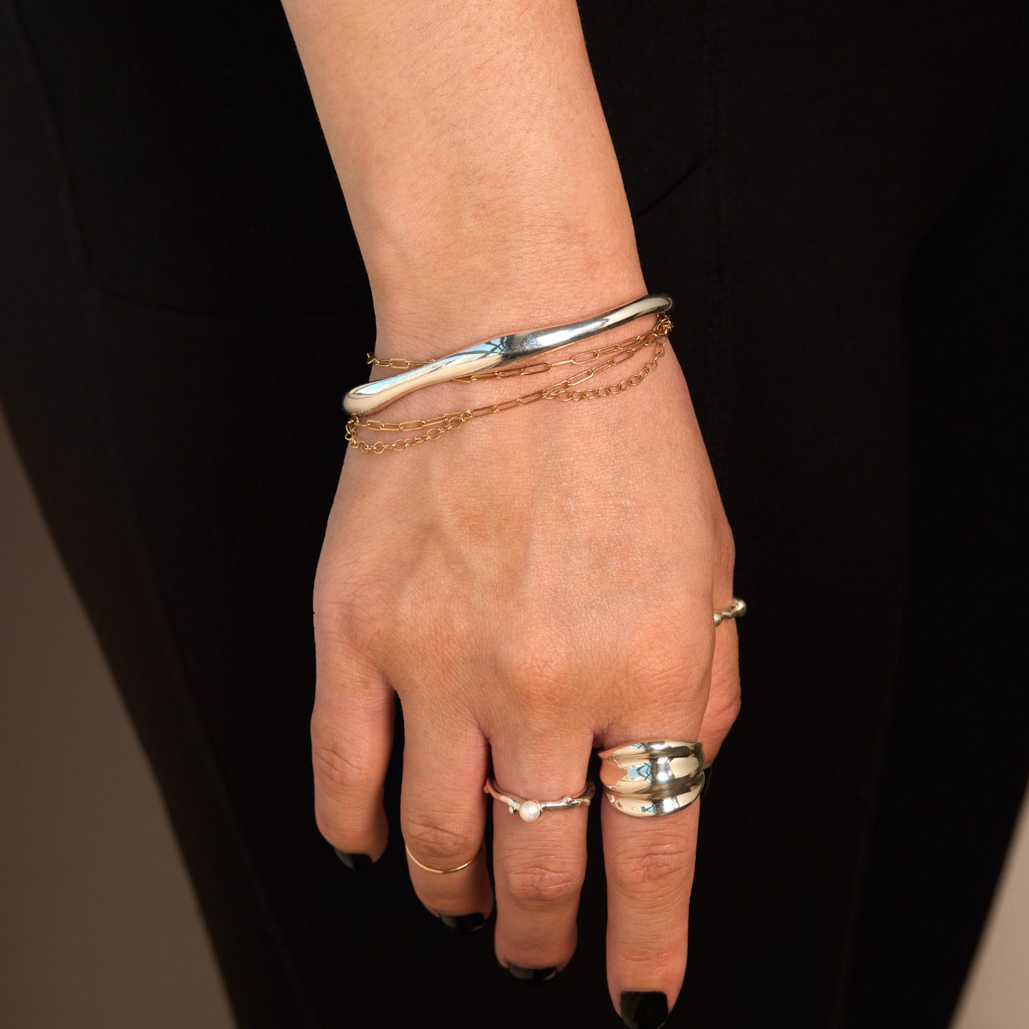 Sinae Bracelet Cuff - Image 5