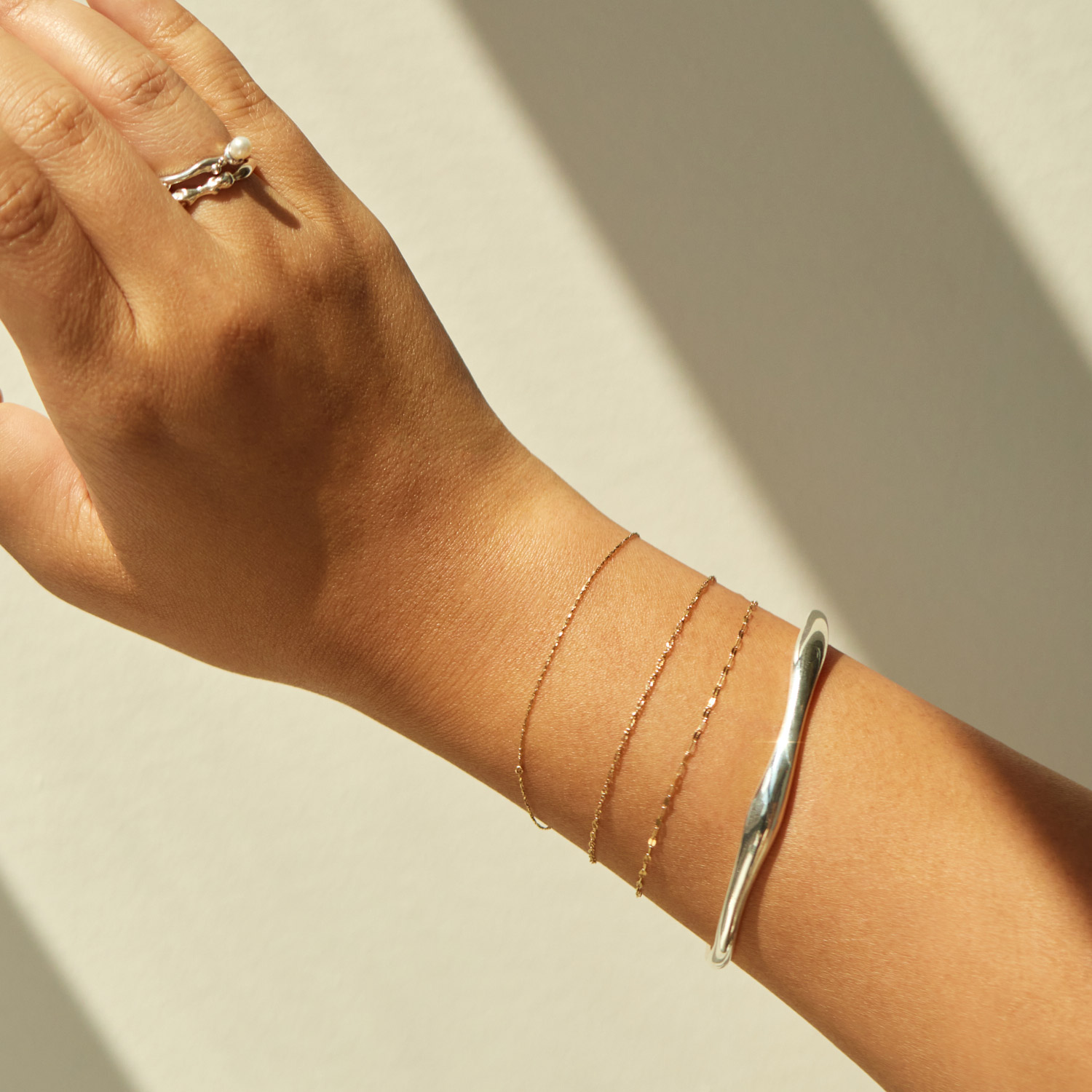 Sinae Bracelet Cuff - Image 7