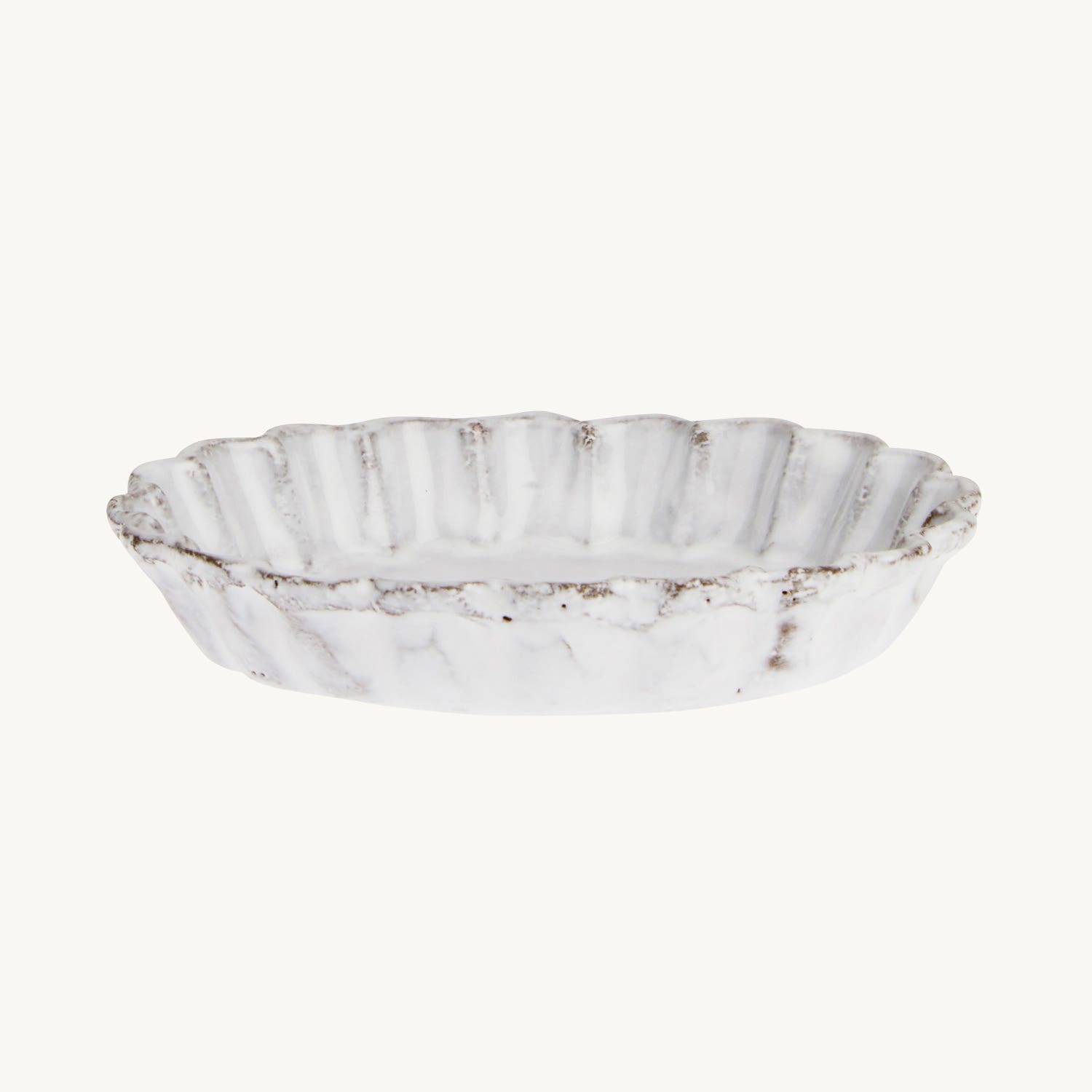 Alternative view of Victoria Saucer