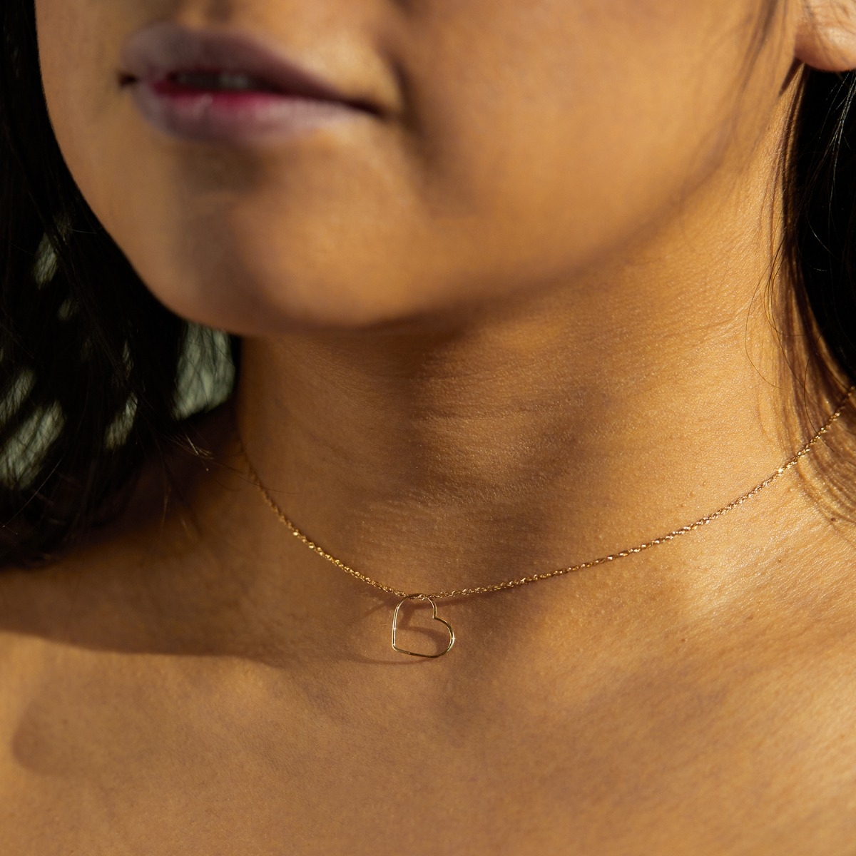 Alternative view of Dainty Heart Charm
