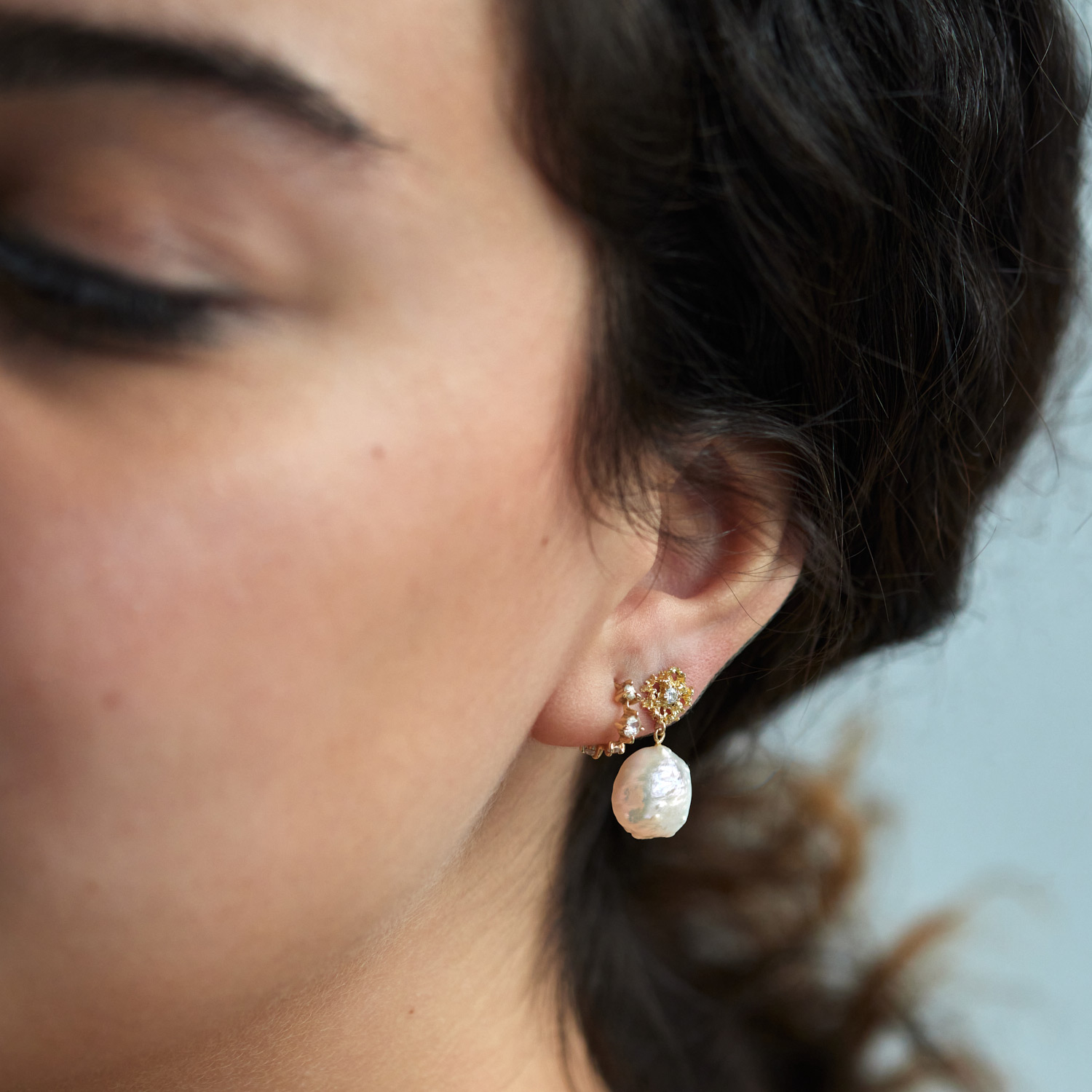 Star Lace Pearl Earrings (Pair) - Image 4