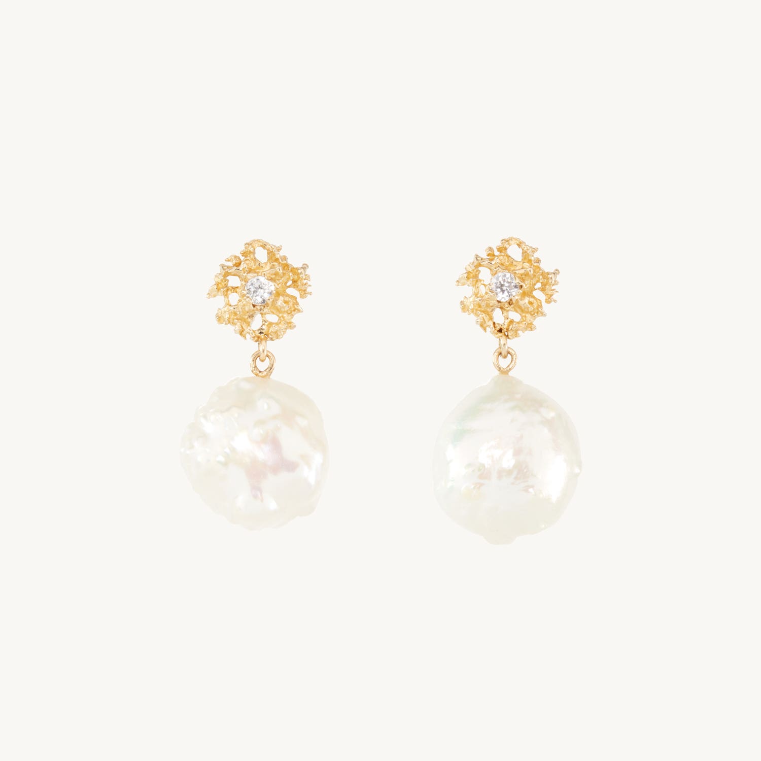 Star Lace Pearl Earrings (Pair)