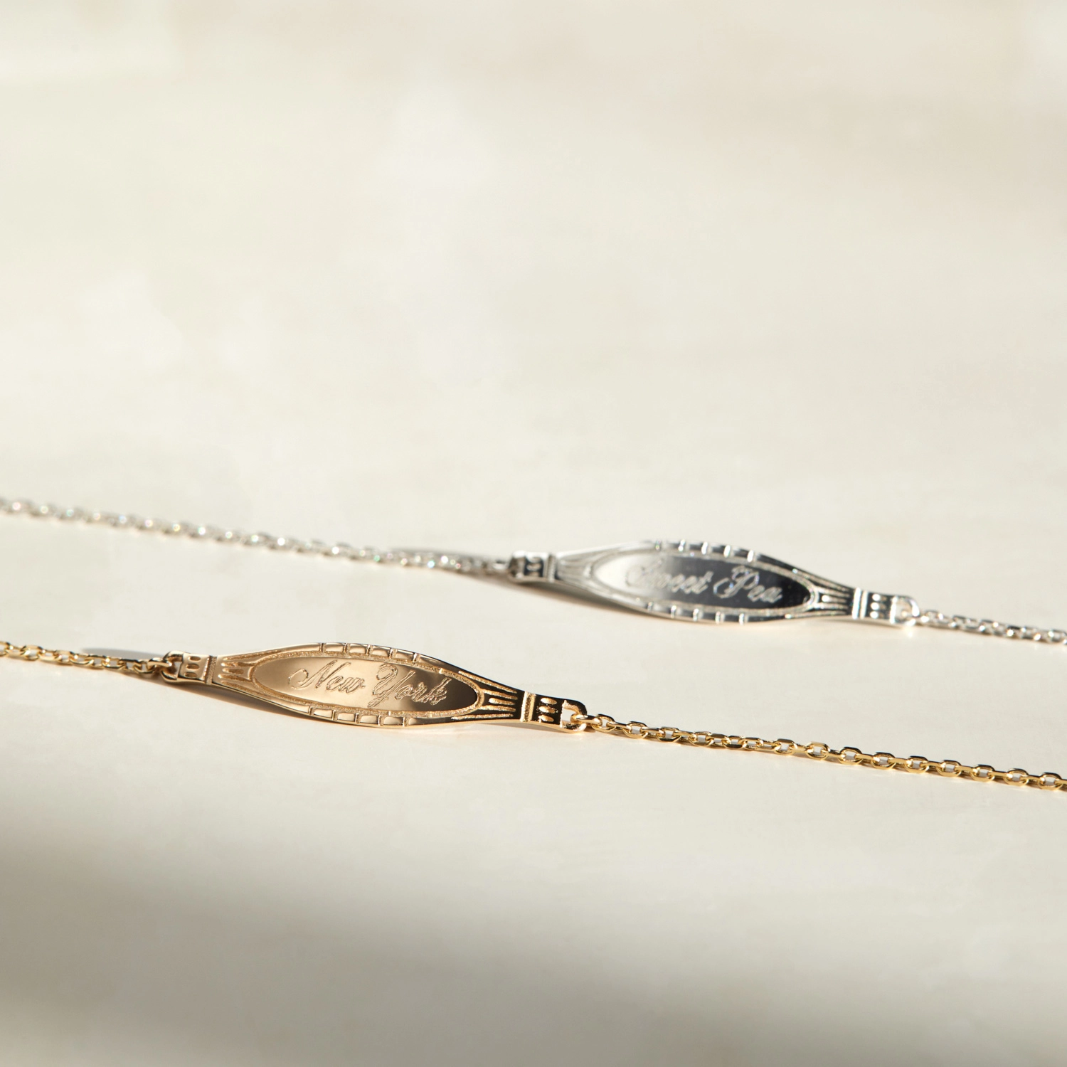 Cygnet Bracelet, Yellow Gold - Image 9