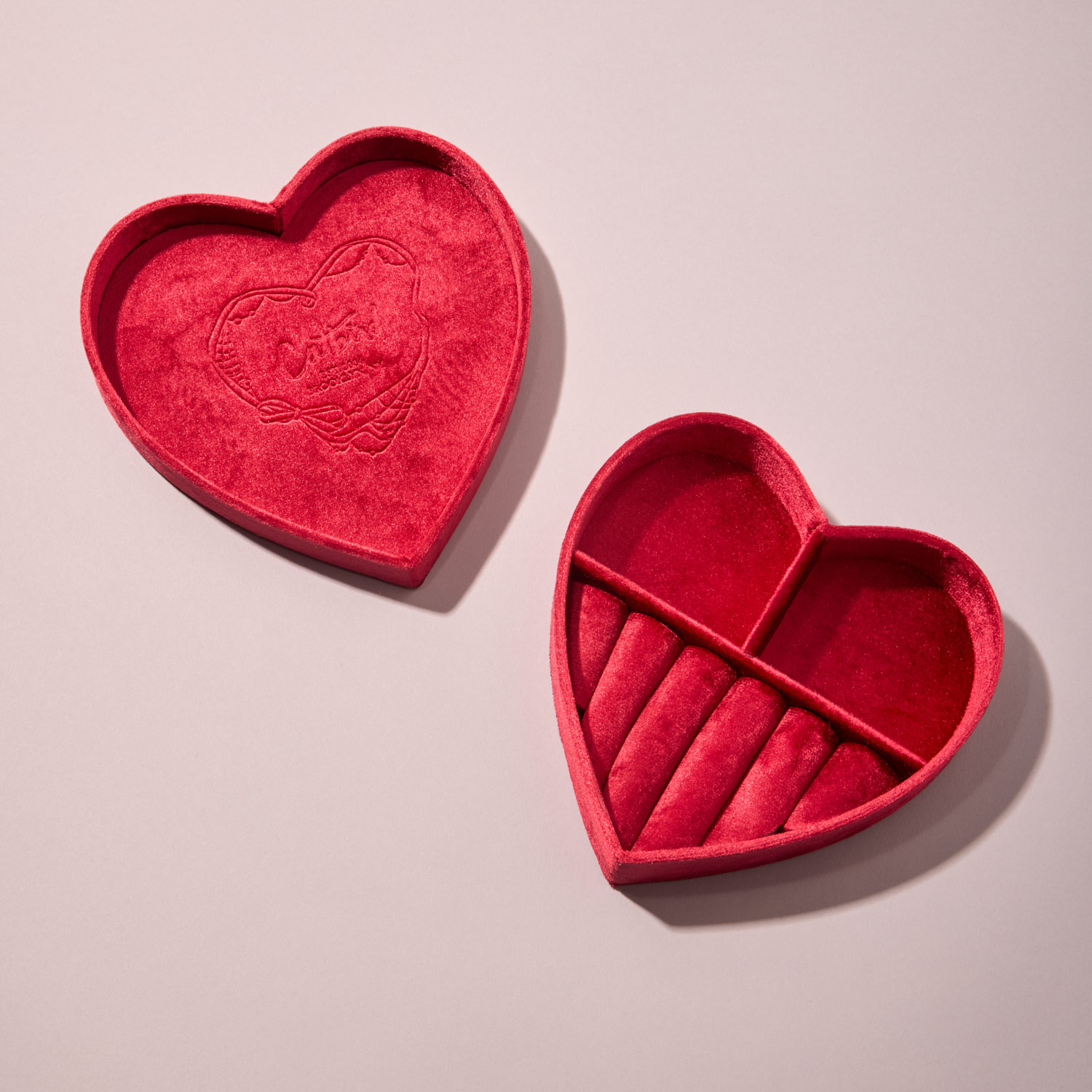 Catbird Souvenir Heart Jewelry Box, Ruby Red - Image 4