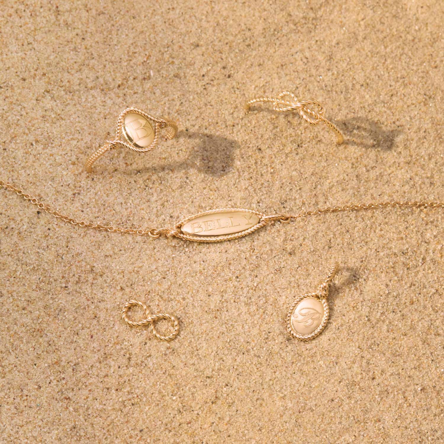 Love Knot Gold Signet Bracelet - Image 7