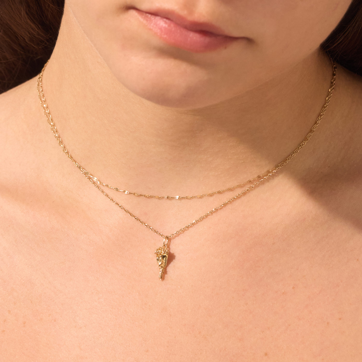 Bodega Flowers Gold Charm - Image 3