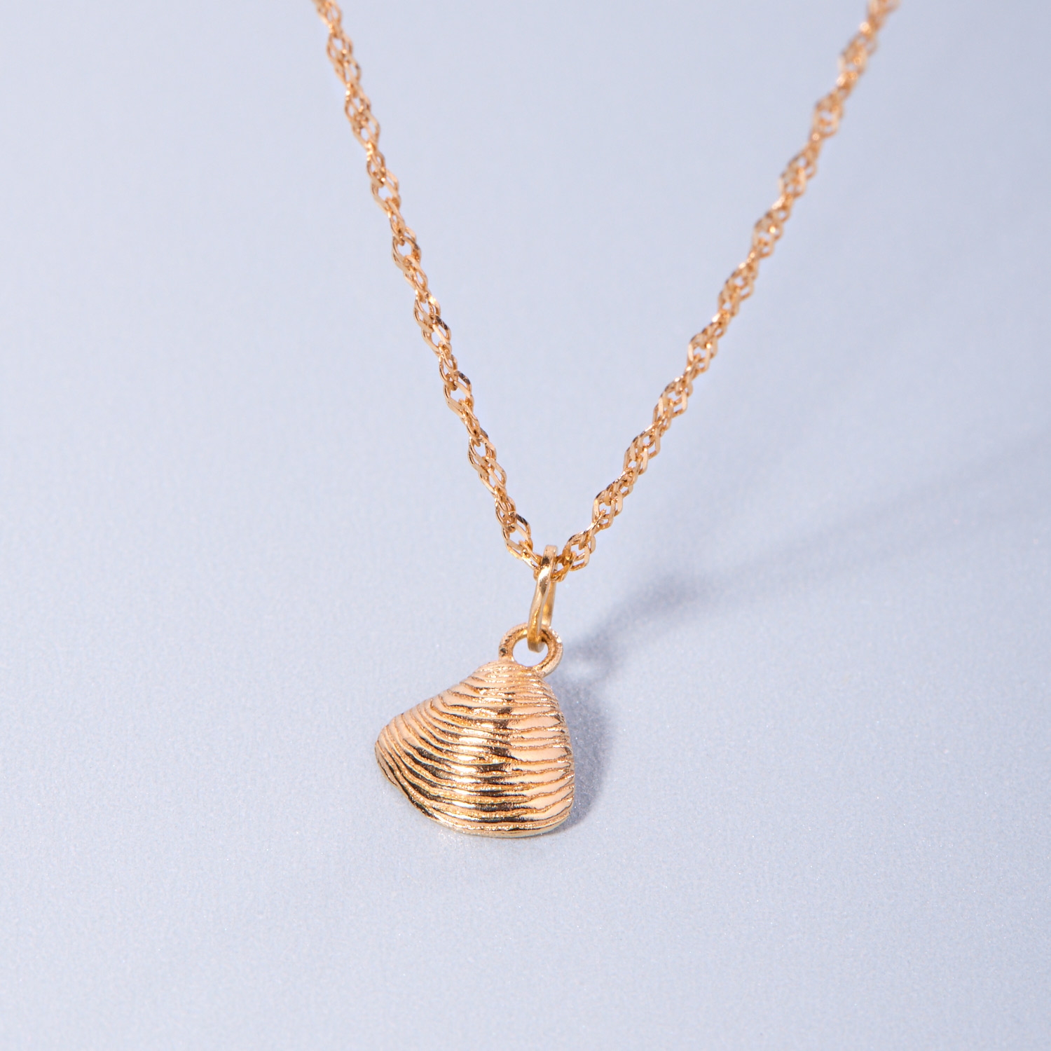 Clam Shell Charm - Image 3