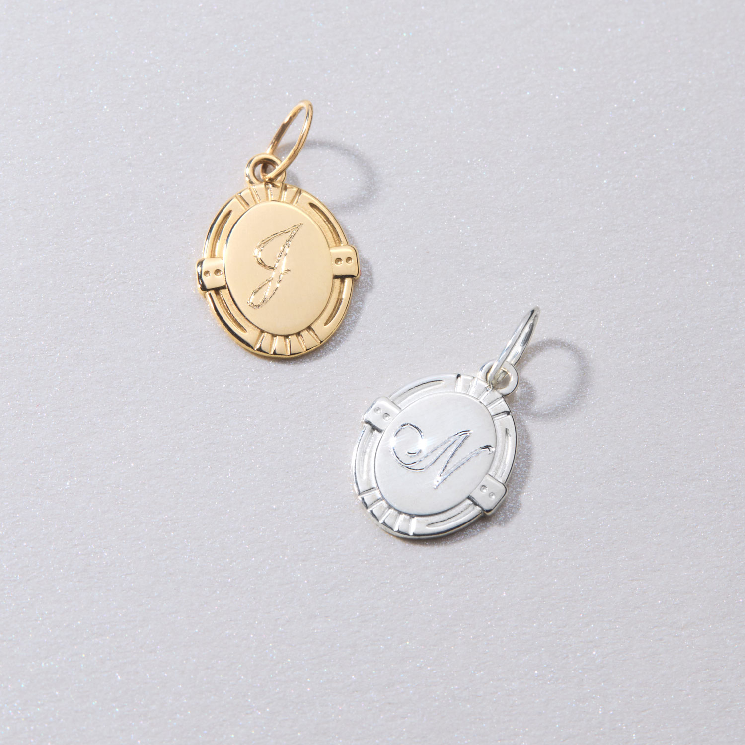 Cygnet Charm, Yellow Gold - Image 5