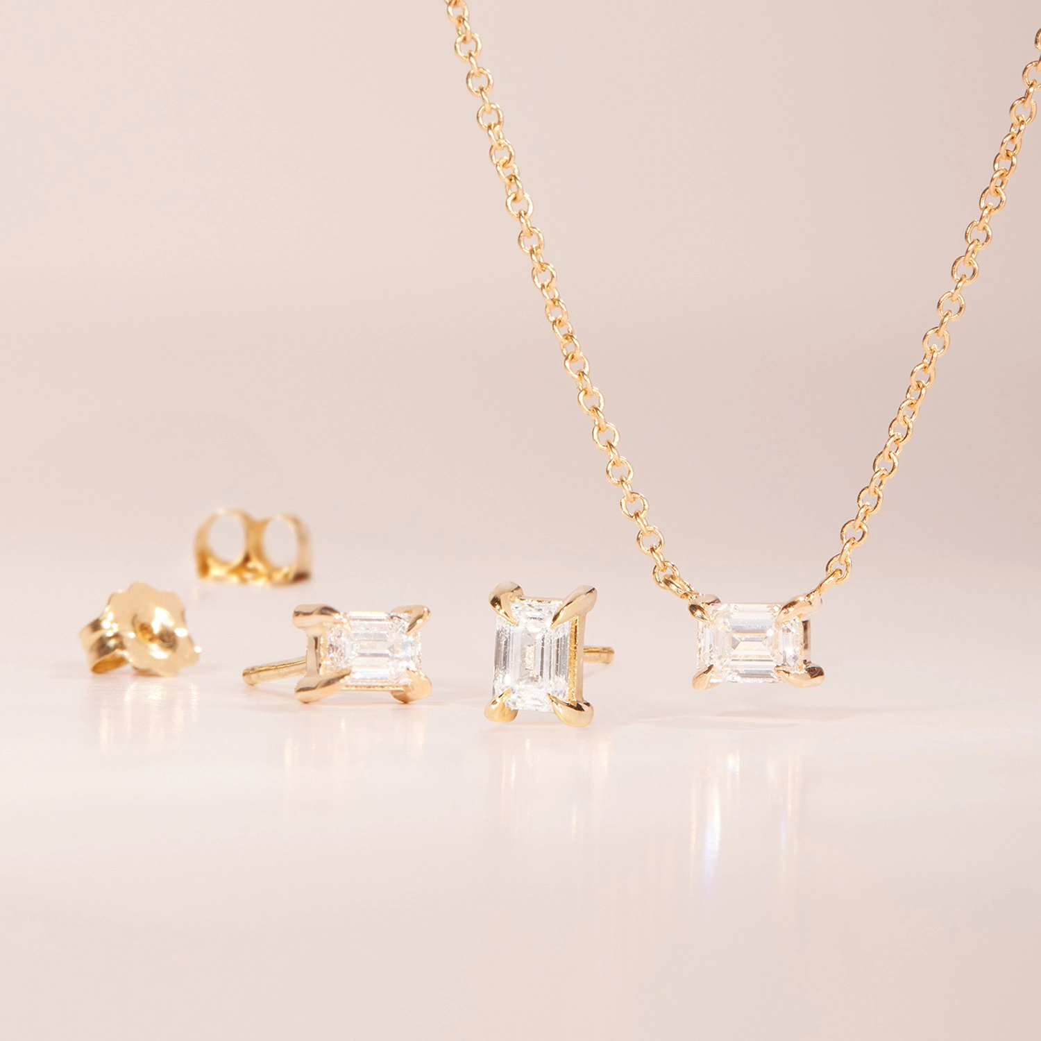 Hall of Mirrors Solitaire Necklace - Image 9