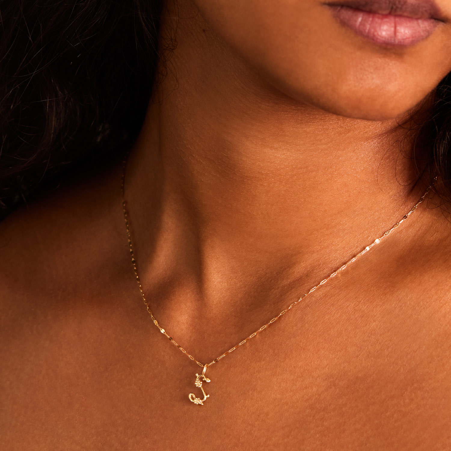 Alternative view of Flower Garland Alphabet Charm, Gold