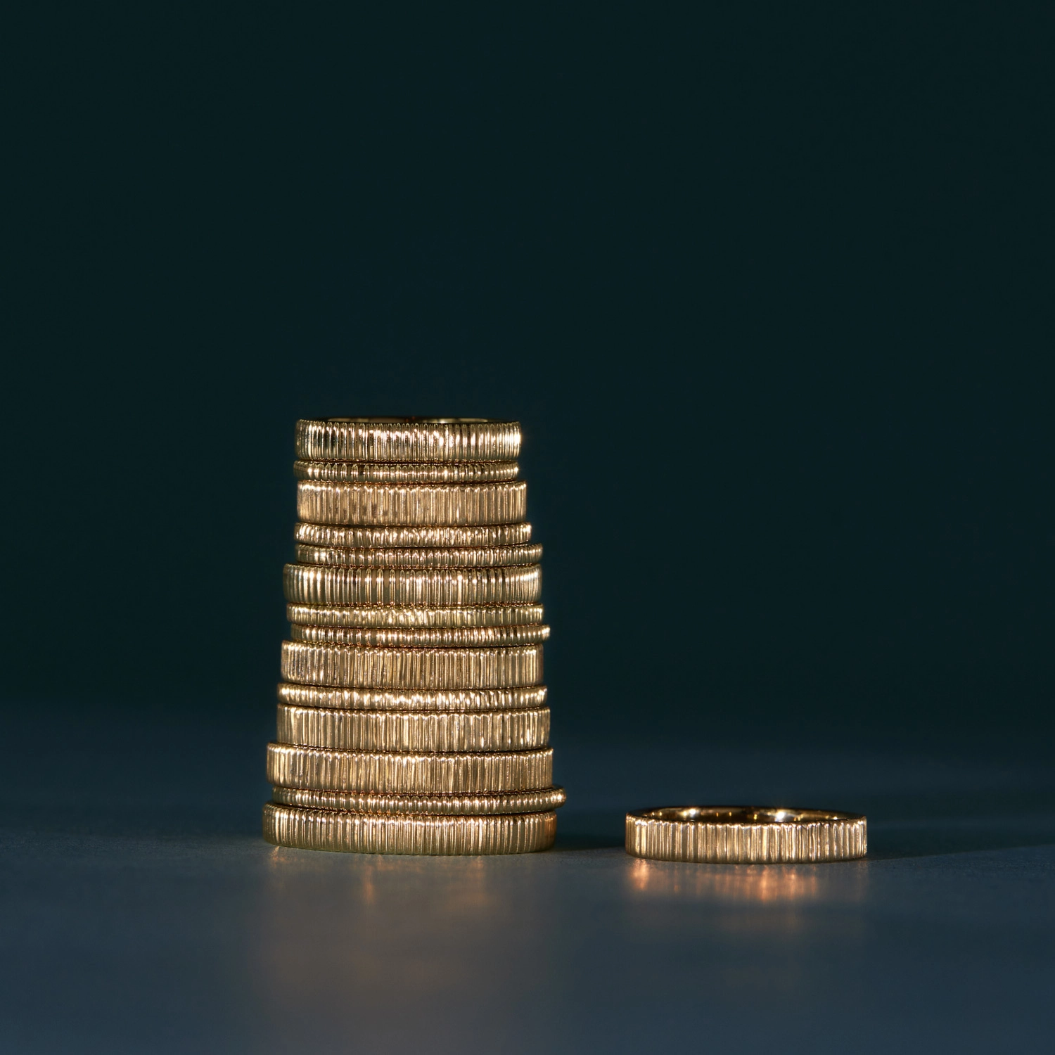 Grand Gold Fountain Ring - Image 18