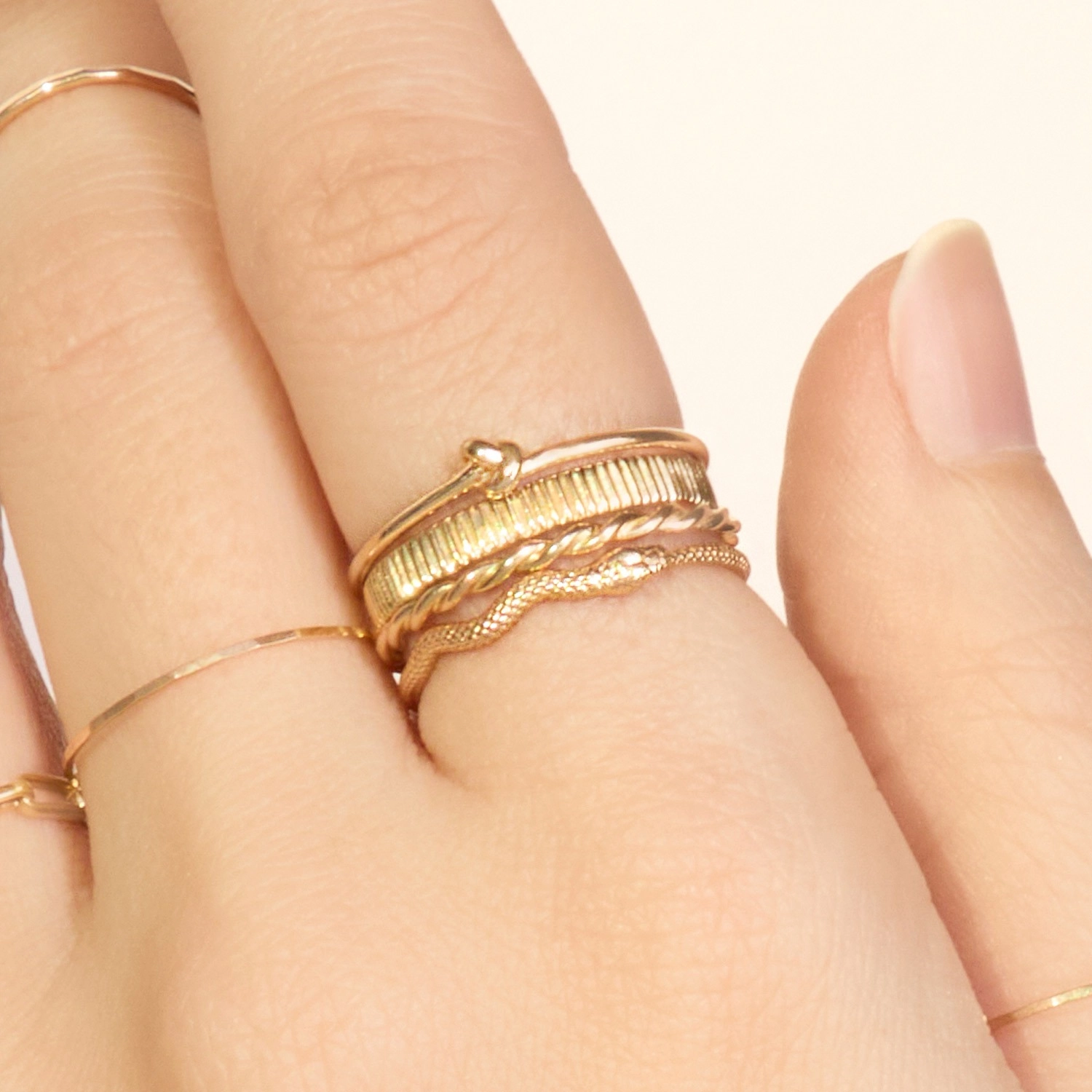 Poet's Knot Gold Ring - Image 6