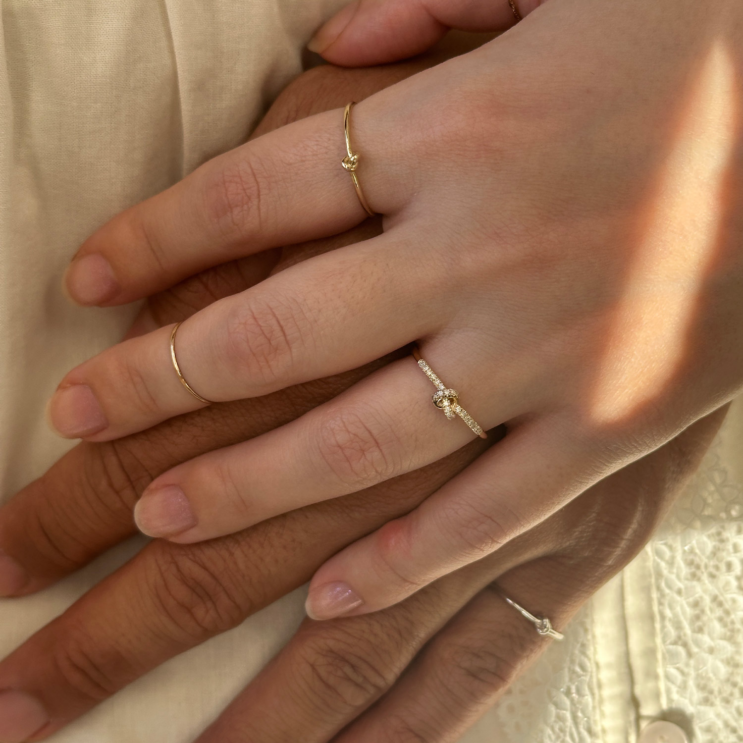 Poet's Knot Gold Ring - Image 8