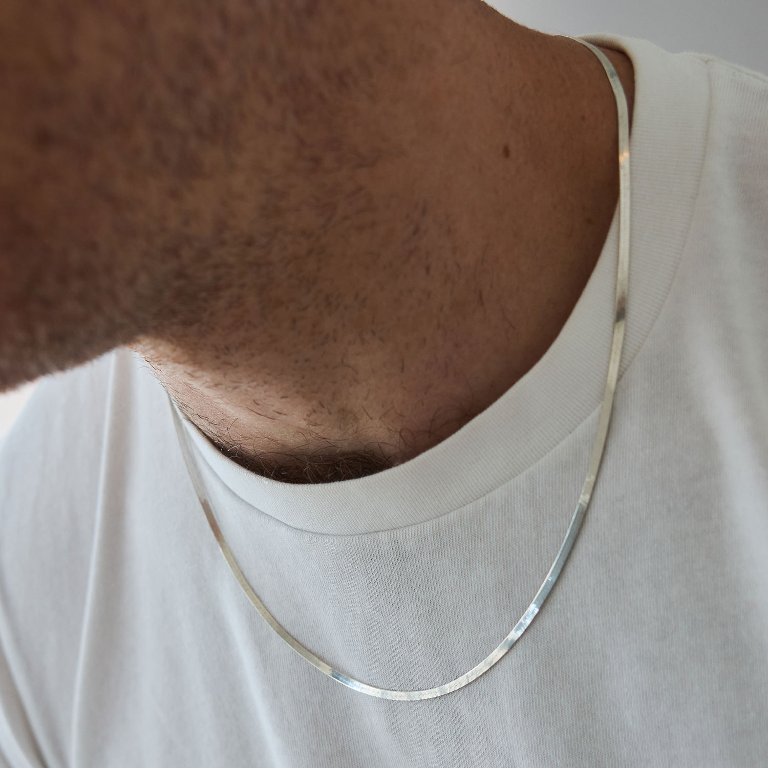 Alternative view of Spritz & 1976 Silver Chain Set