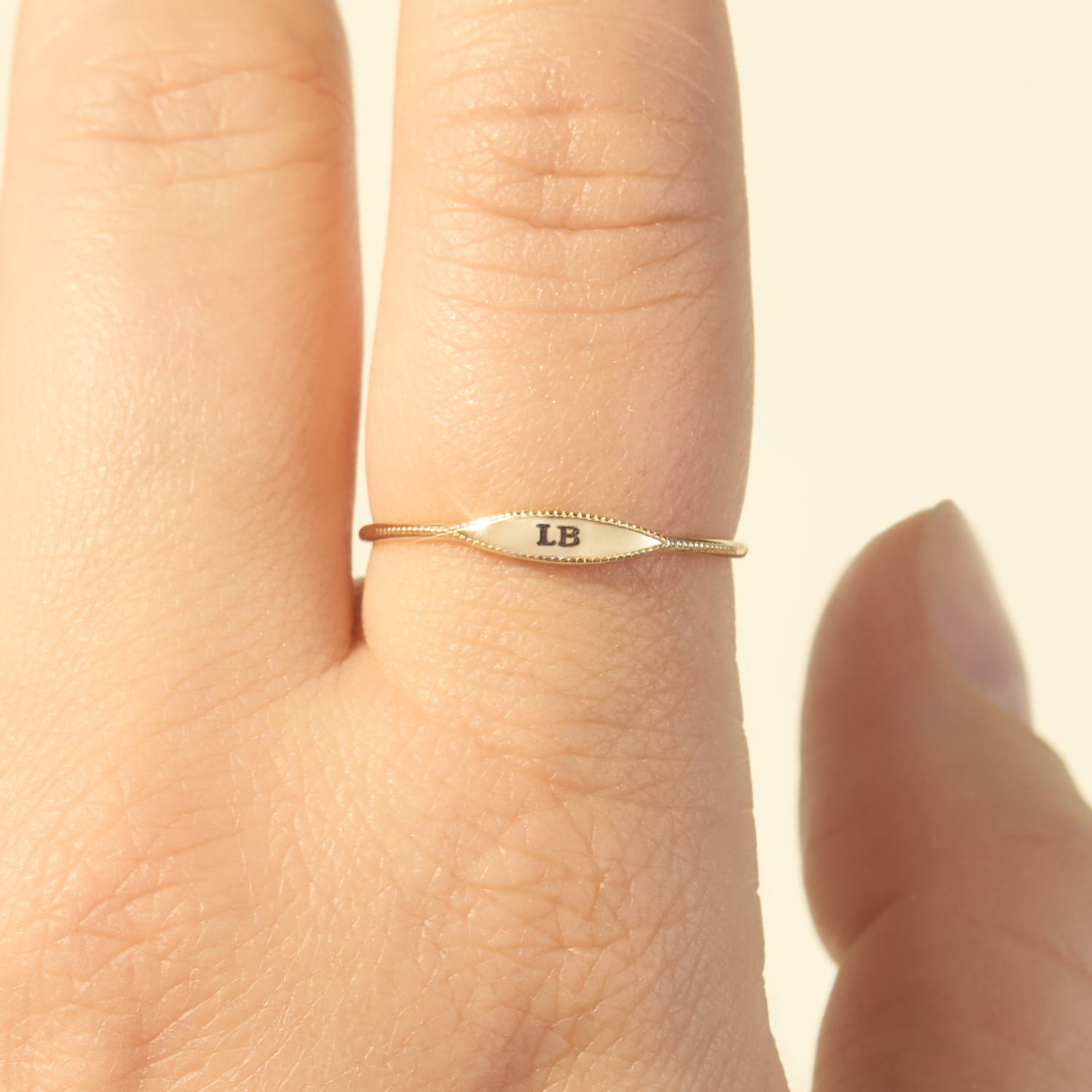 City Moon Gold Signet Ring - Image 3