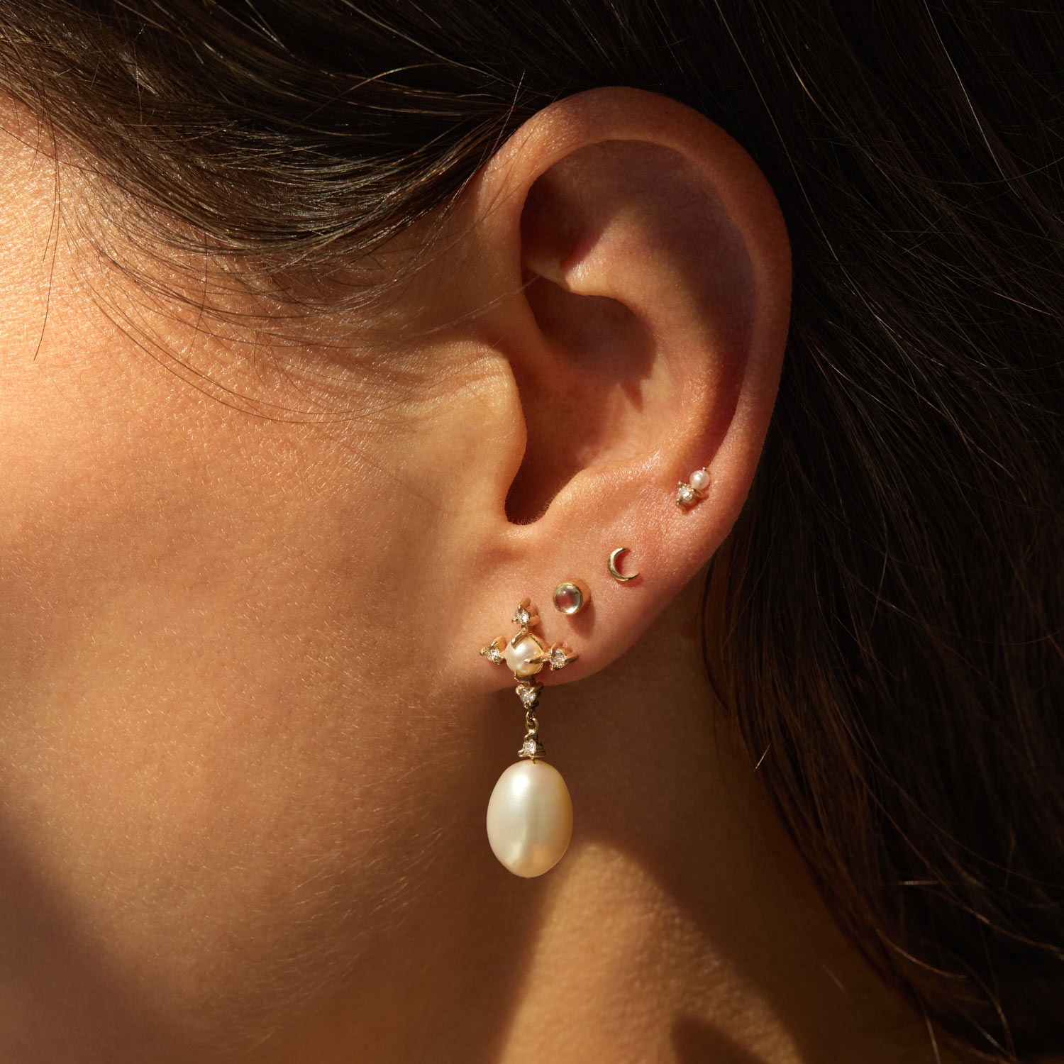 Pearl Moonflower Earrings (Pair) - Image 3