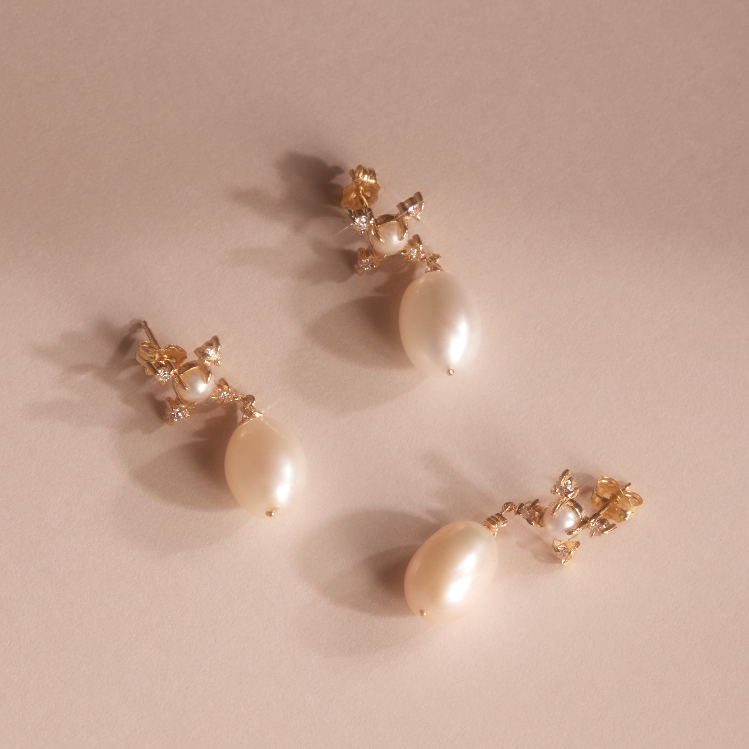 Pearl Moonflower Earrings (Pair) - Image 8