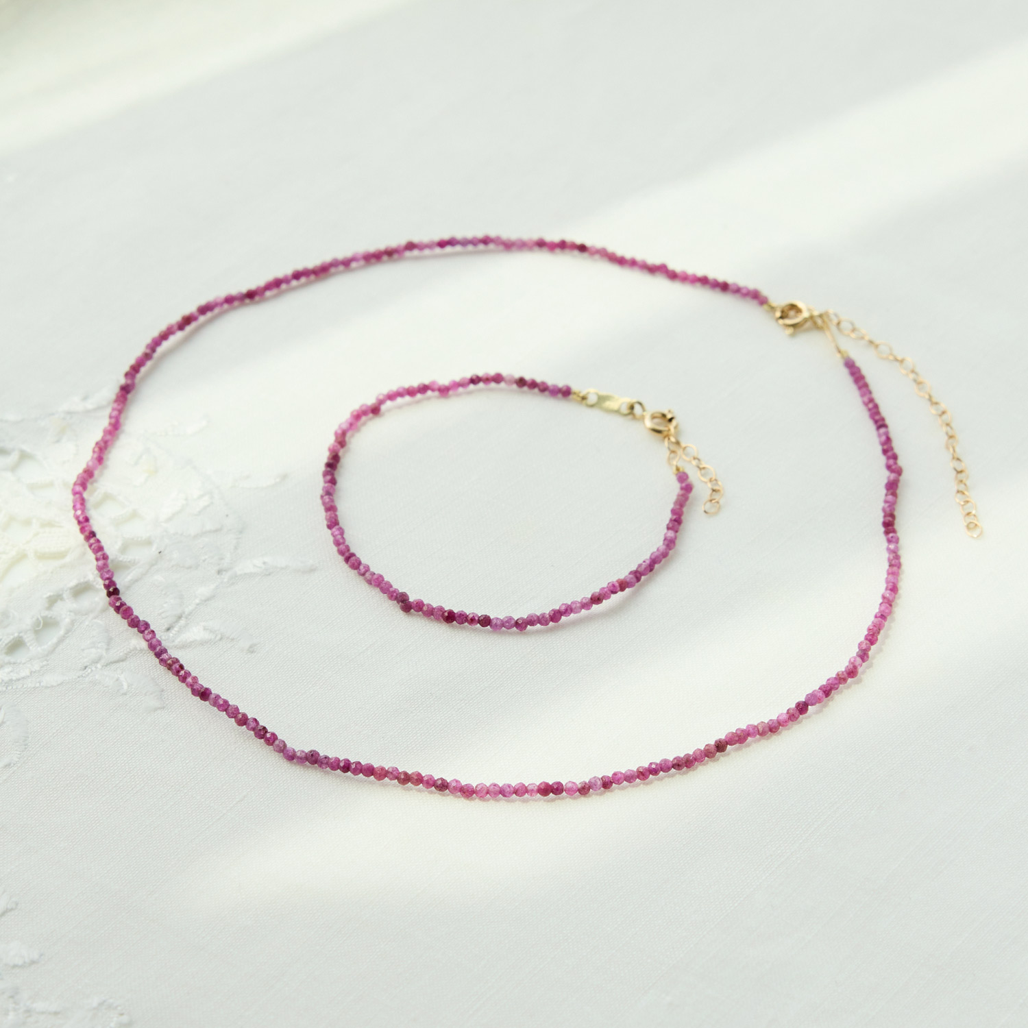 Summer Ruby Collar - Image 5