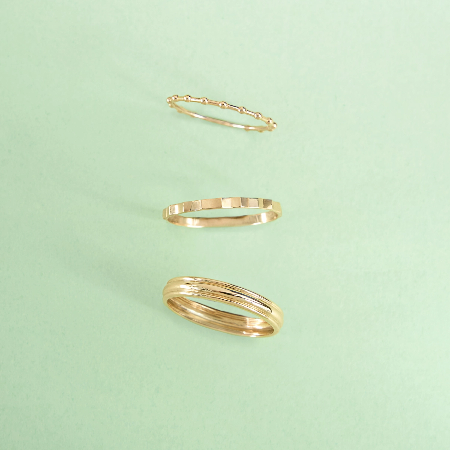 Fluted Gold Ring - Image 12