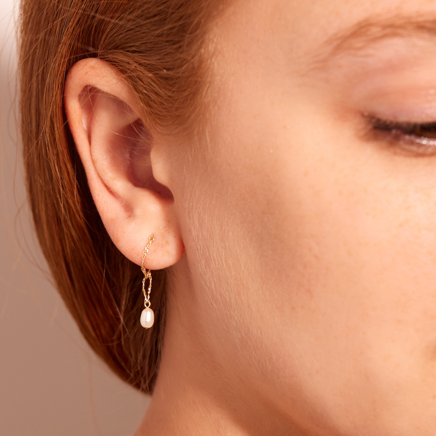 The Sweet Nothing & Tiny Pearl Earring Set - Image 3