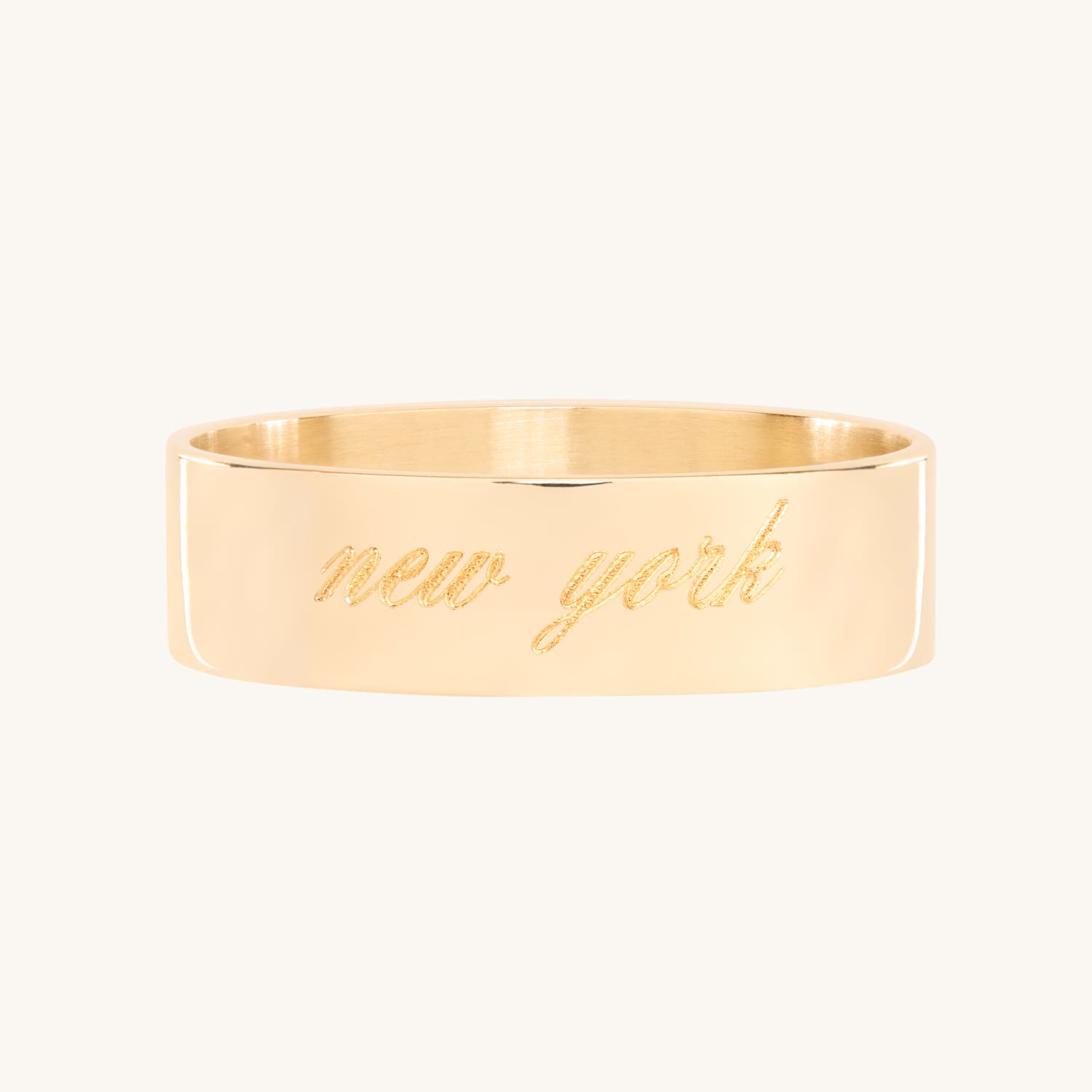 Grand Tomboy Engravable Gold Ring - Image 3