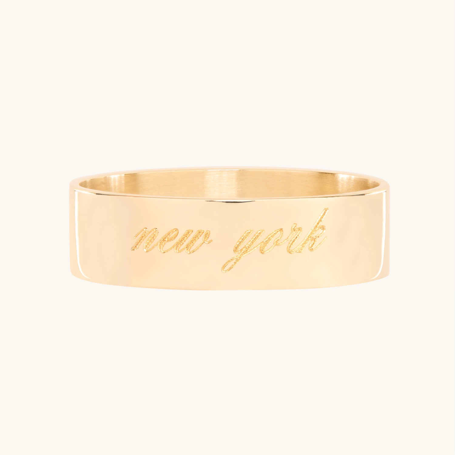 Grand Tomboy Engravable Gold Ring - Image 18