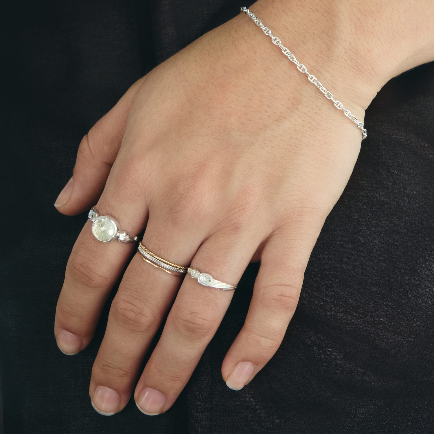 Comes Back Around Chain Bracelet - Image 5