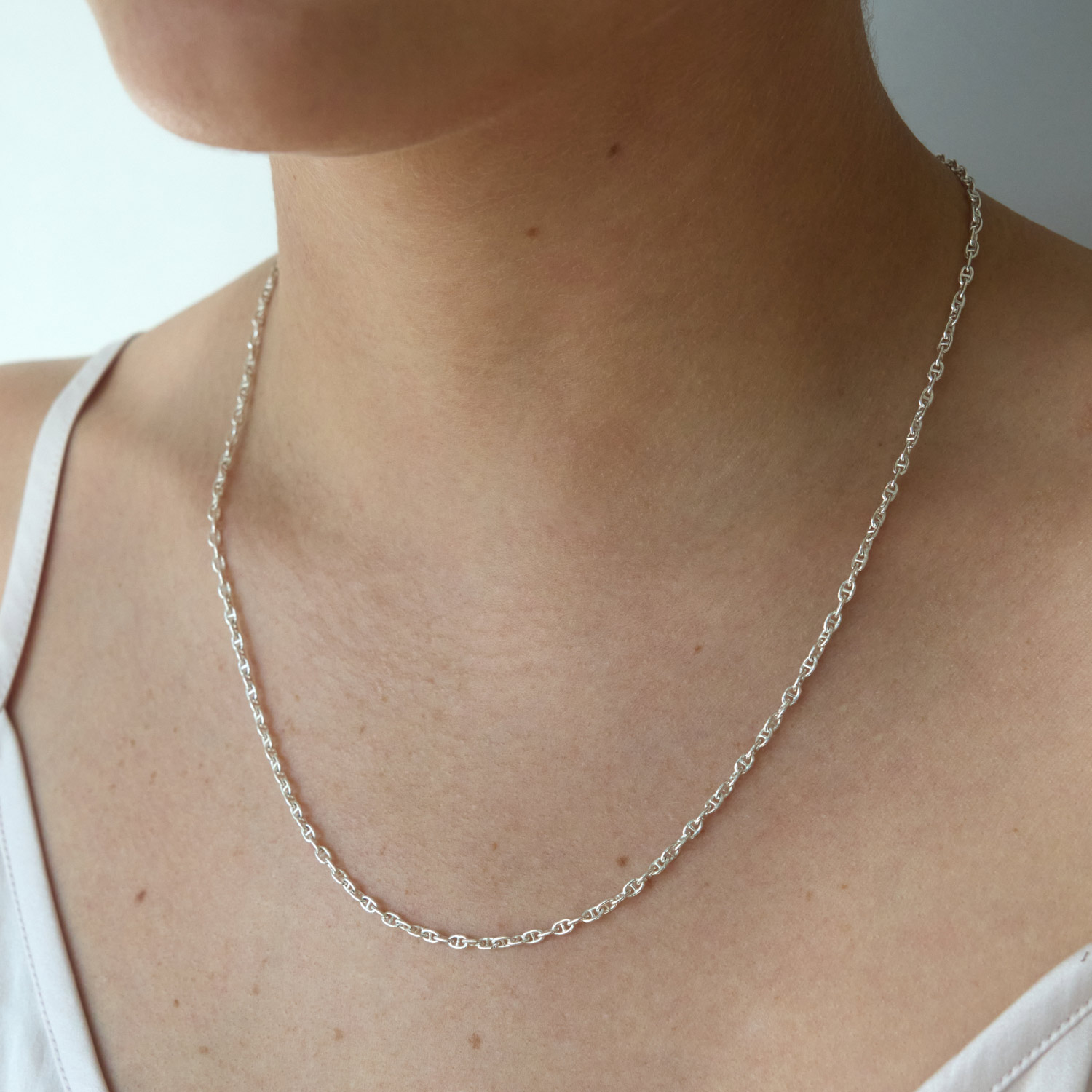 Comes Back Around Chain Necklace - Image 3