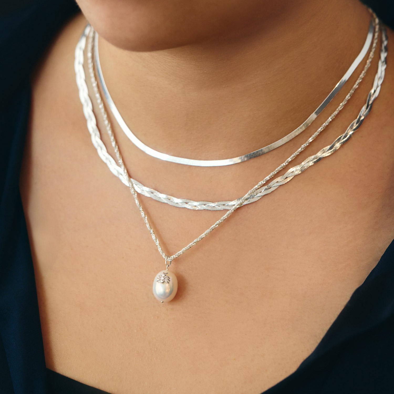 Honey Water Pearl Silver Charm - Image 7