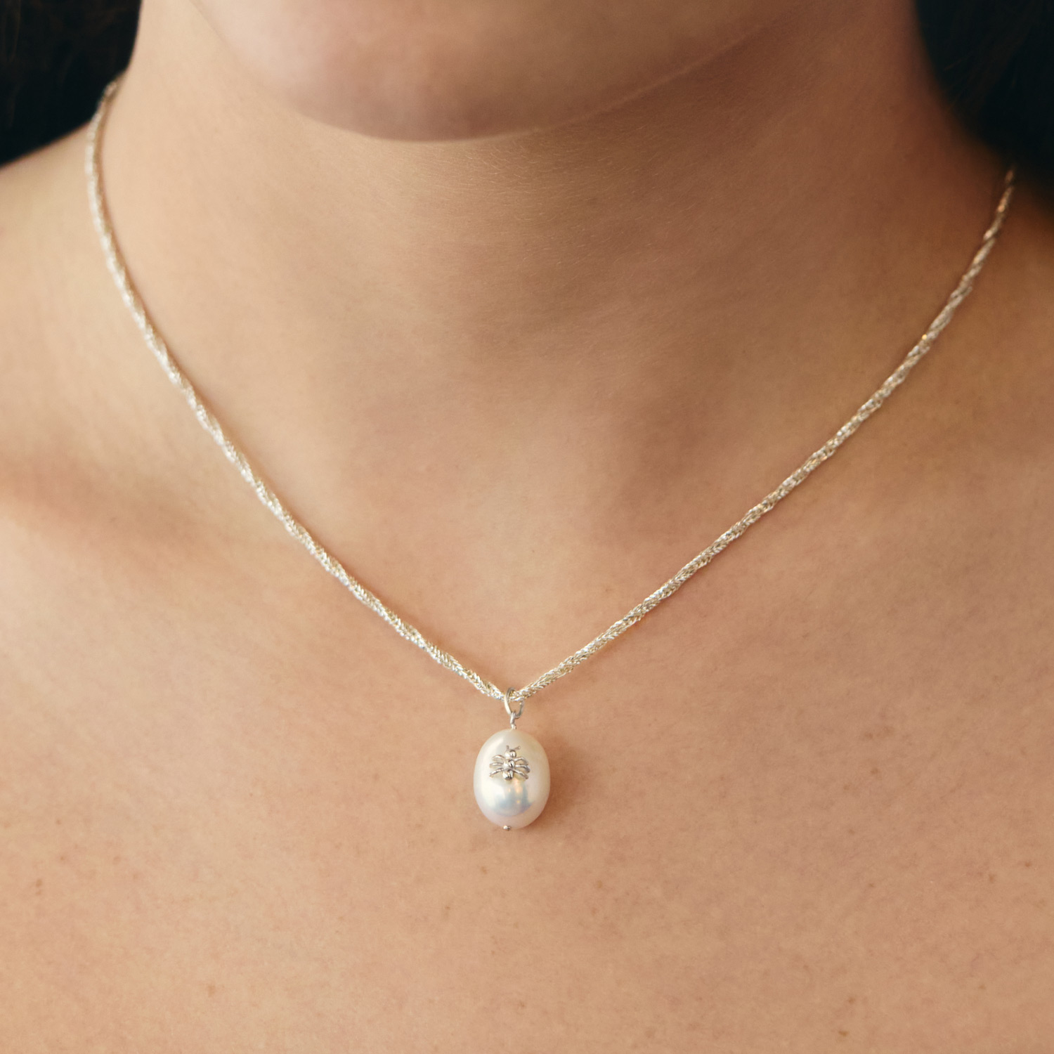 Honey Water Pearl Silver Charm - Image 4