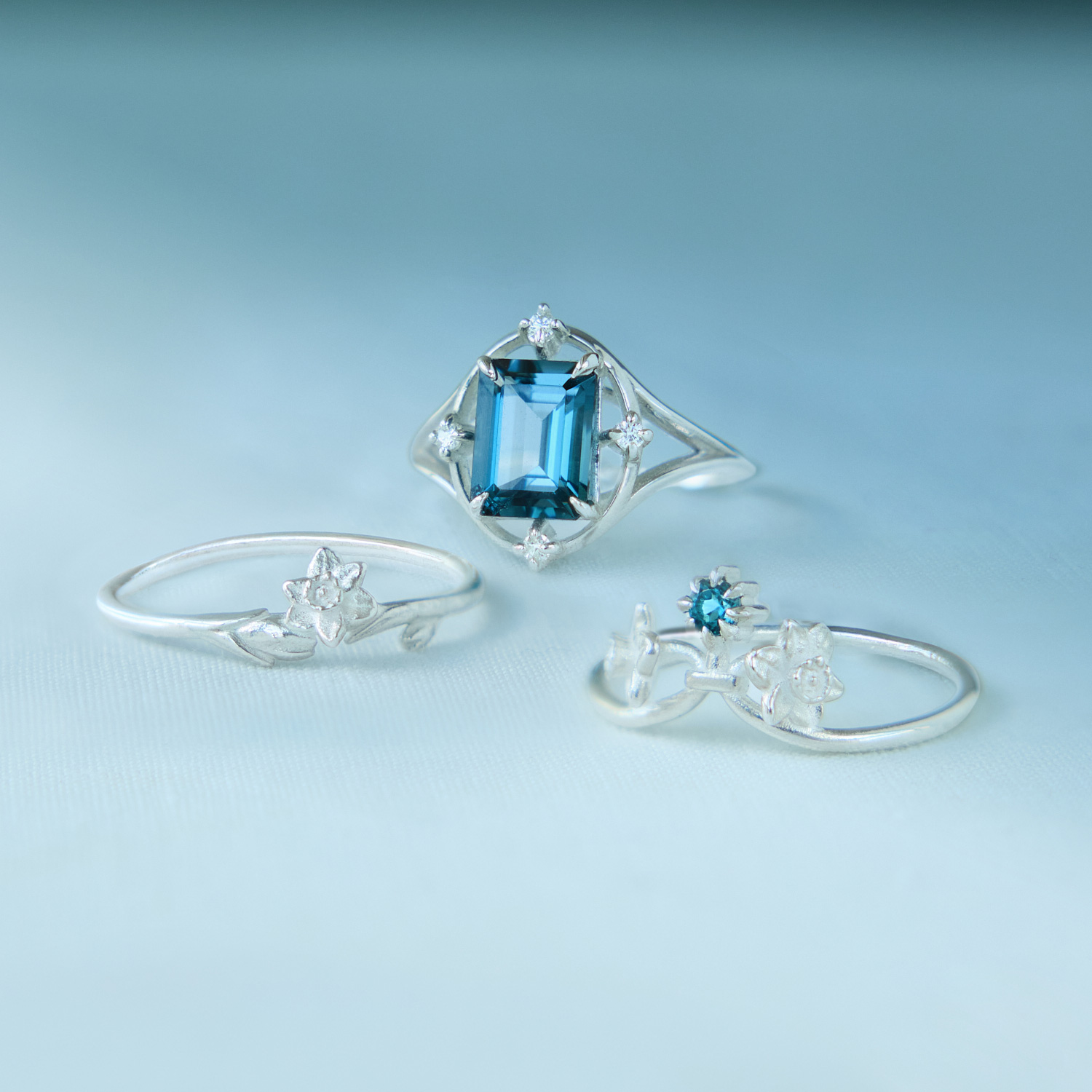 Picture Window Silver Ring - Image 10