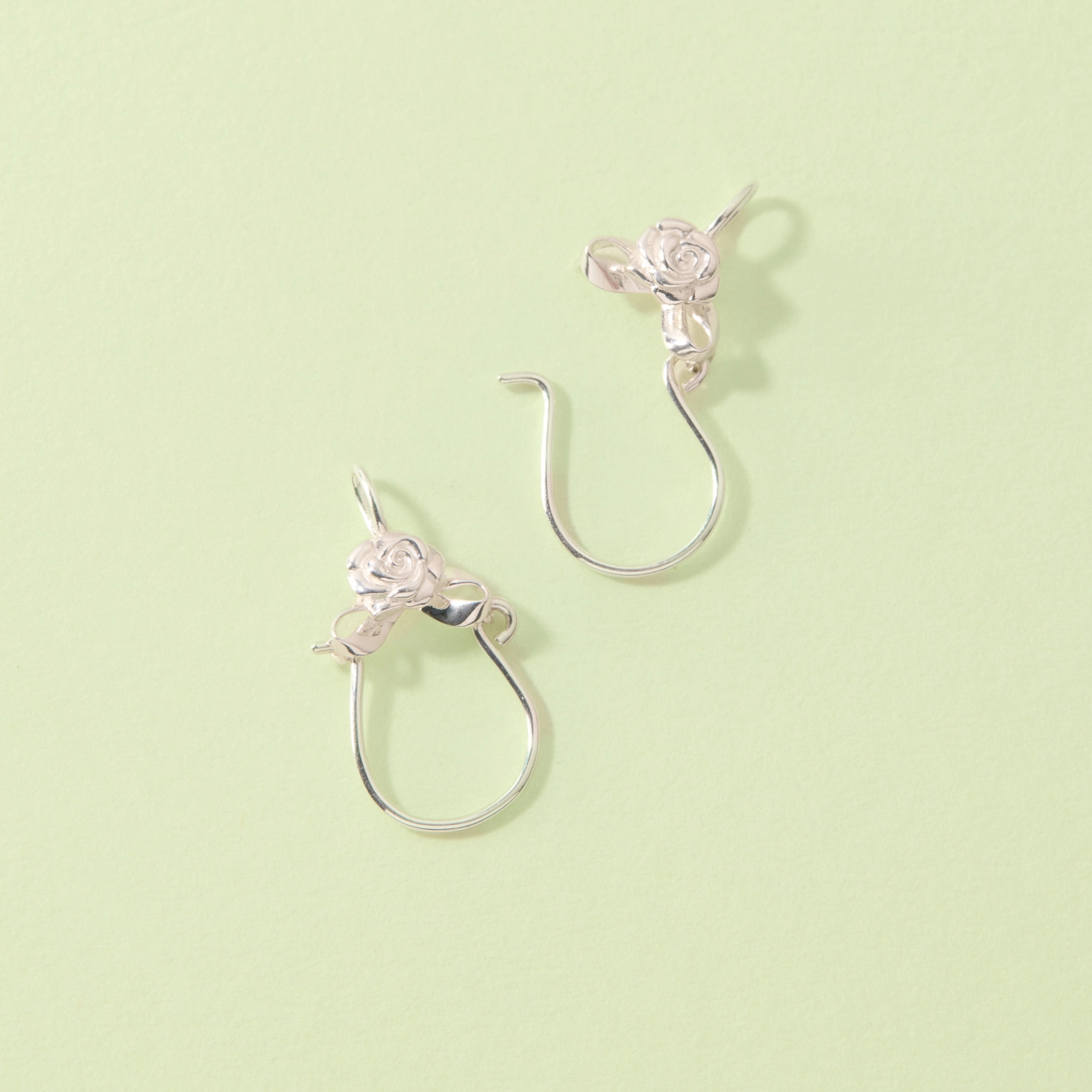 Rosette Silver Charm Holder - Image 7
