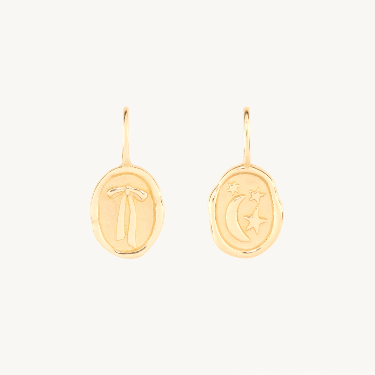 Laufey Wax Seal Charm, Yellow Gold - Image 12