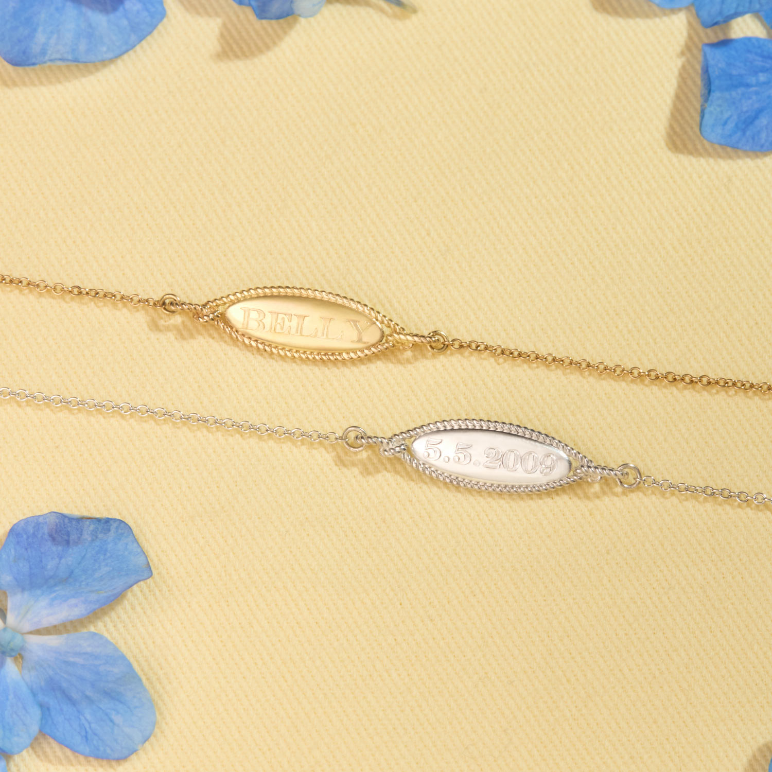 Love Knot Gold Signet Bracelet - Image 8