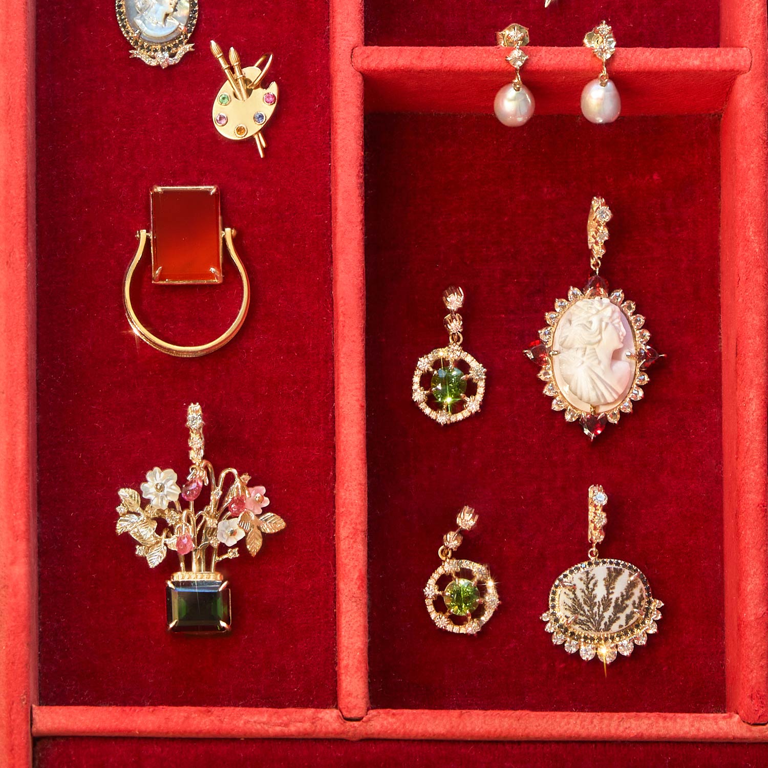 Great Lawn Peridot & Diamond Earrings (pair) - Image 6