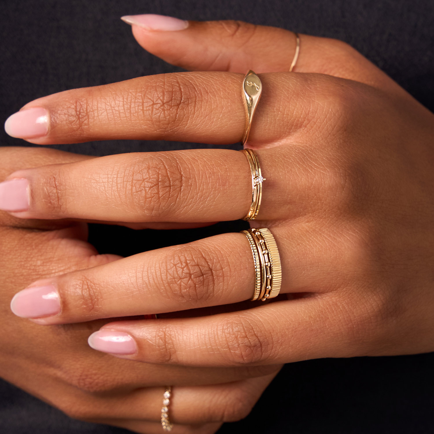 Poppy Seed Gold Ring - Image 8