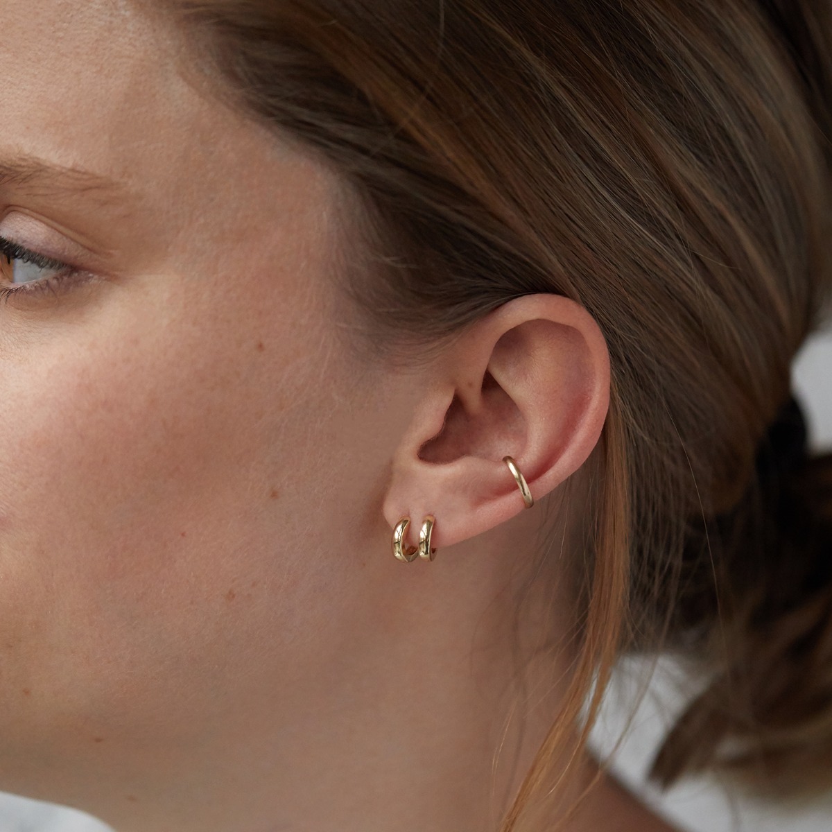 Chubby Huggy Gold Hoop Earring (single) - Image 5