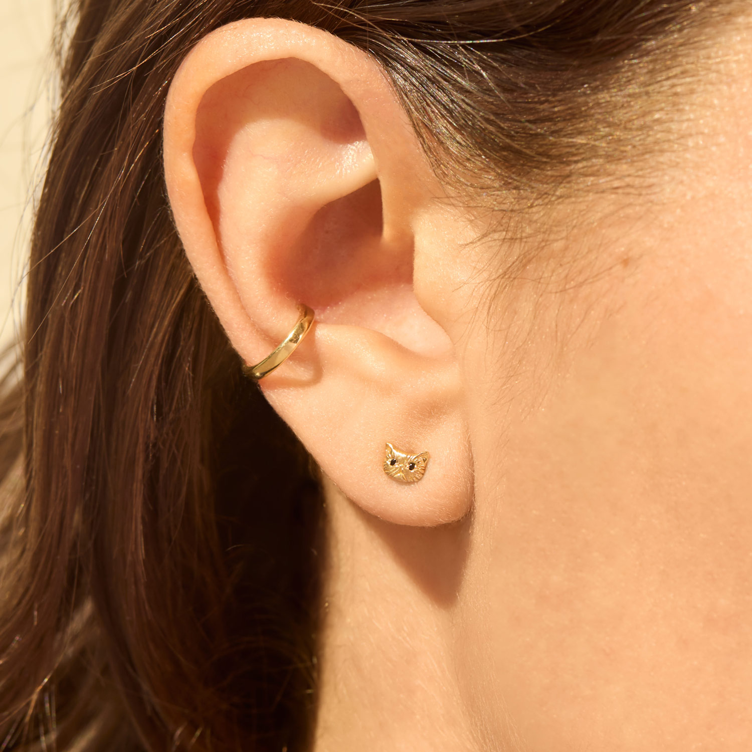 Alternative view of Itty Bitty Kitty with Black Diamond Eyes Stud (single)