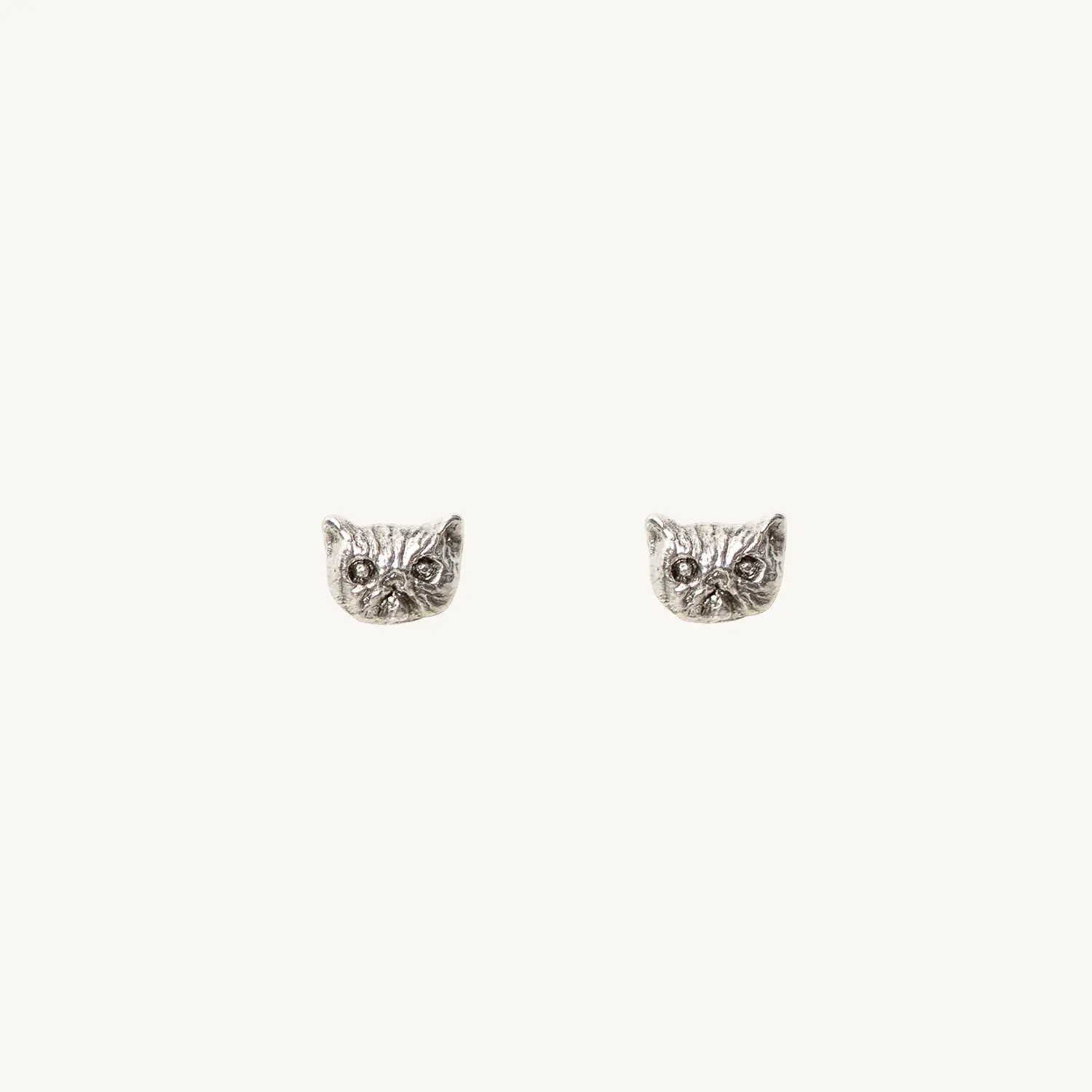 Itty Bitty Kitty Stud, Silver (single)