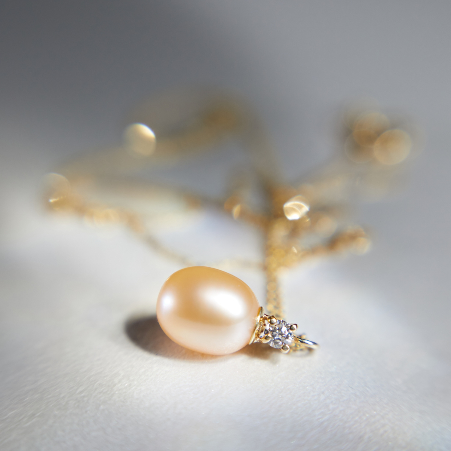 Pearl and White Diamond Necklace - Image 9