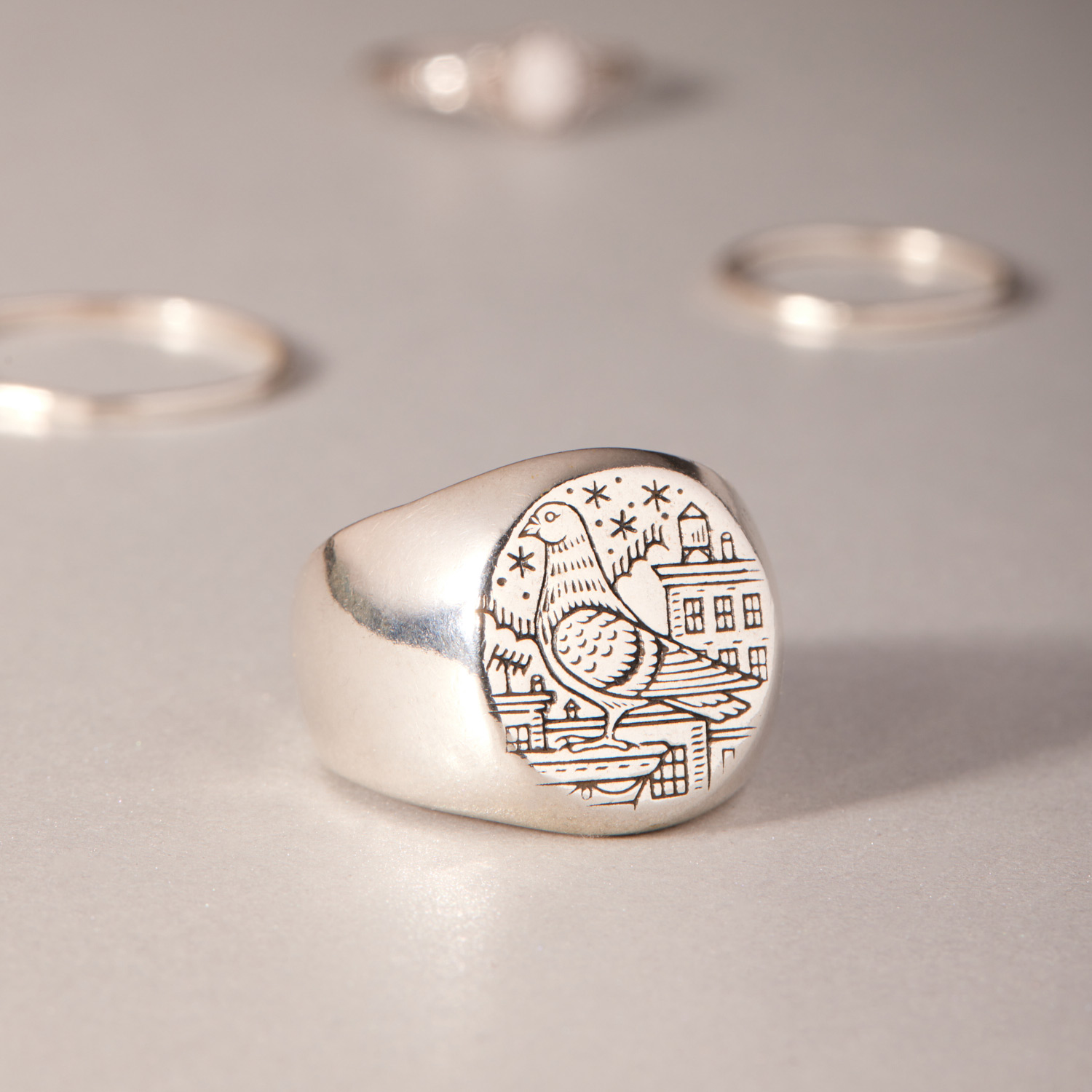 New York Pigeon Signet Ring - Image 7