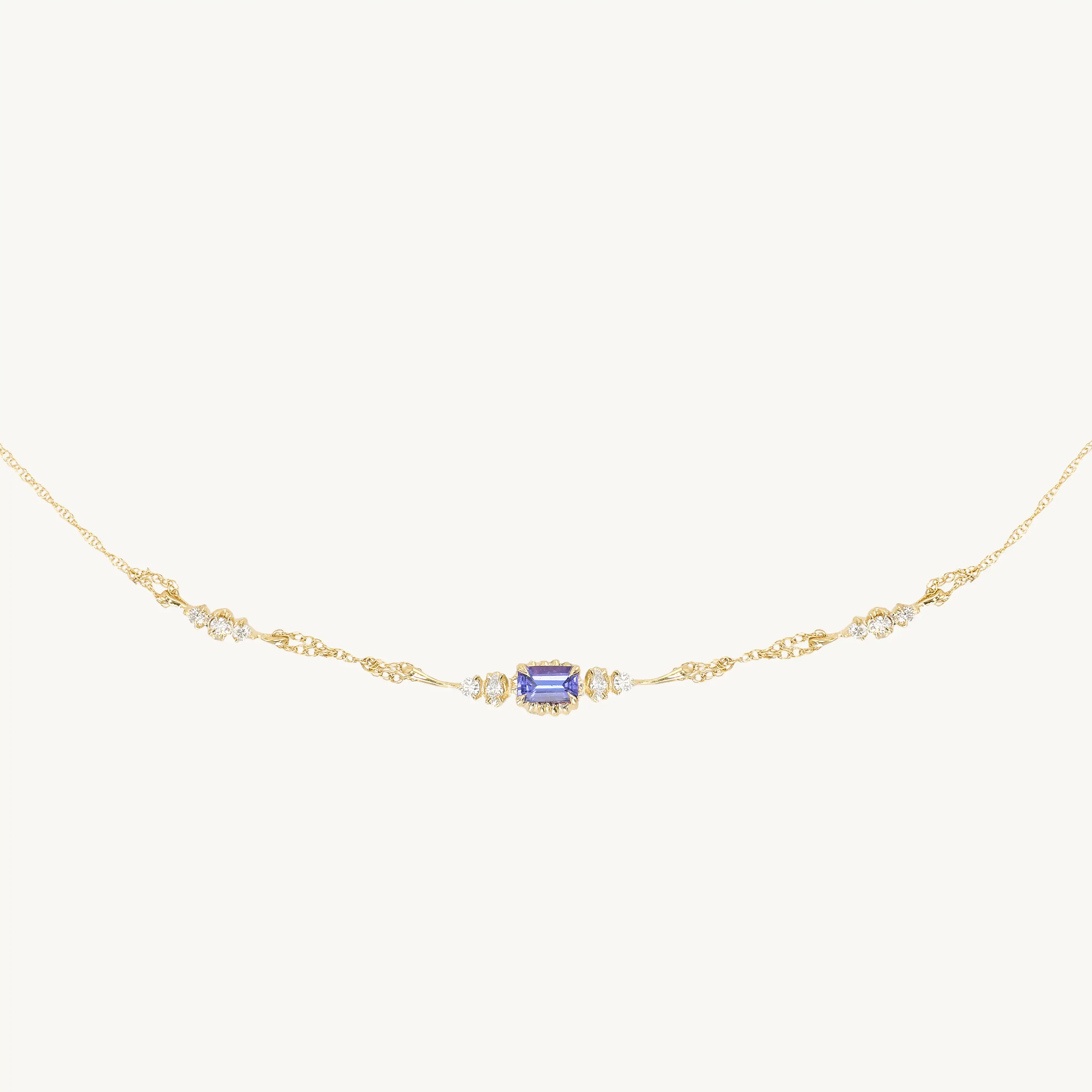 Daon Necklace