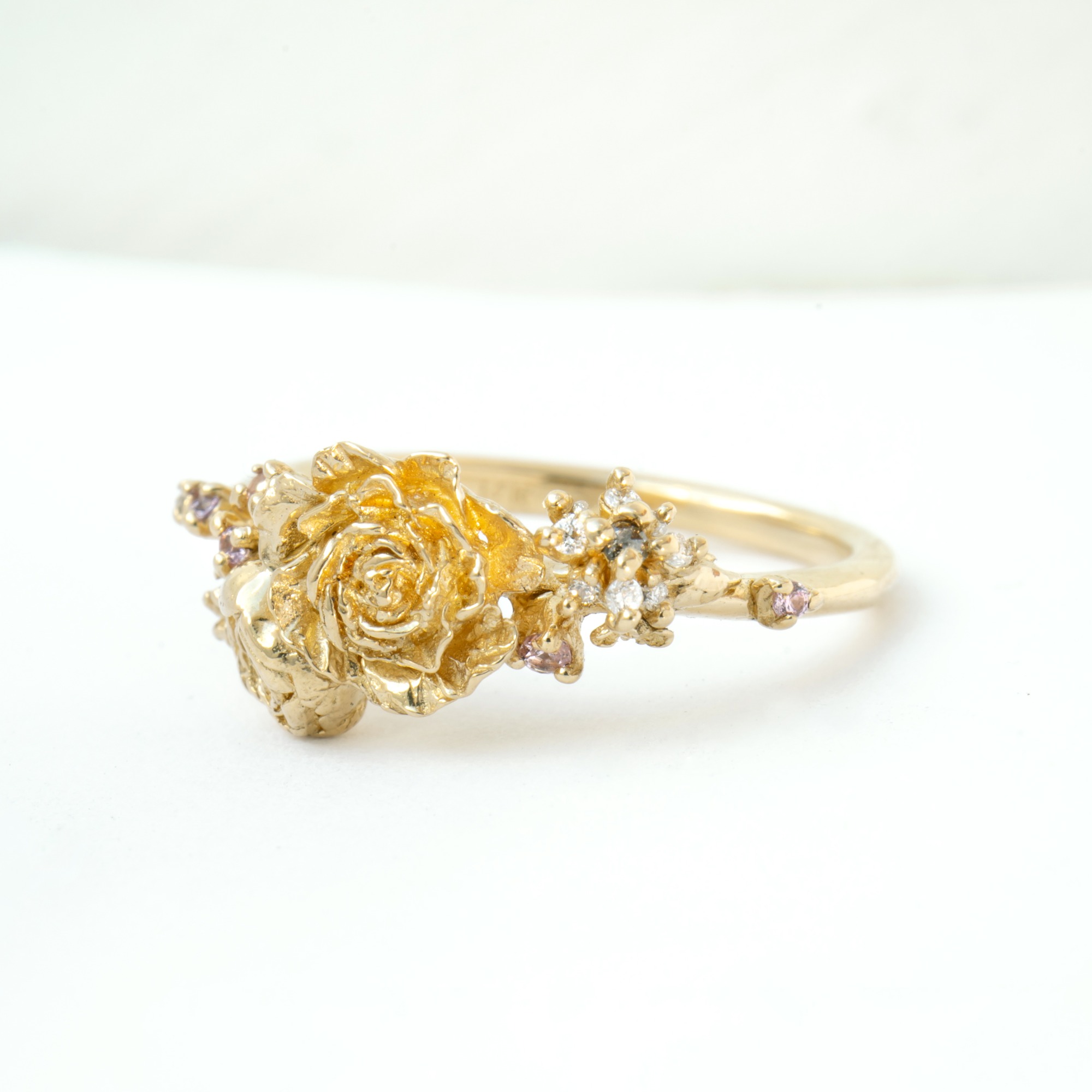 Alternative view of Ranunculus