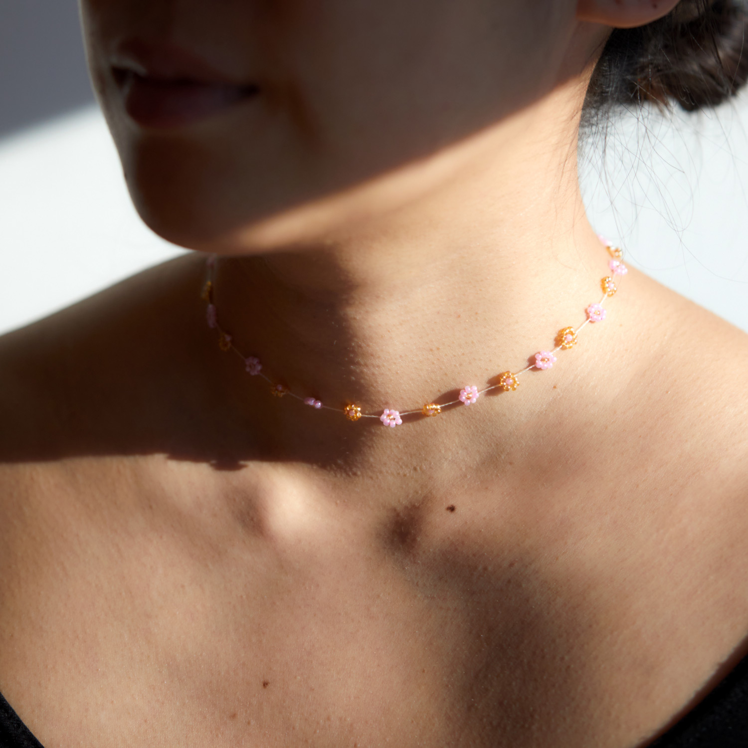 Alternative view of Daisy Chain Choker, pink and gold