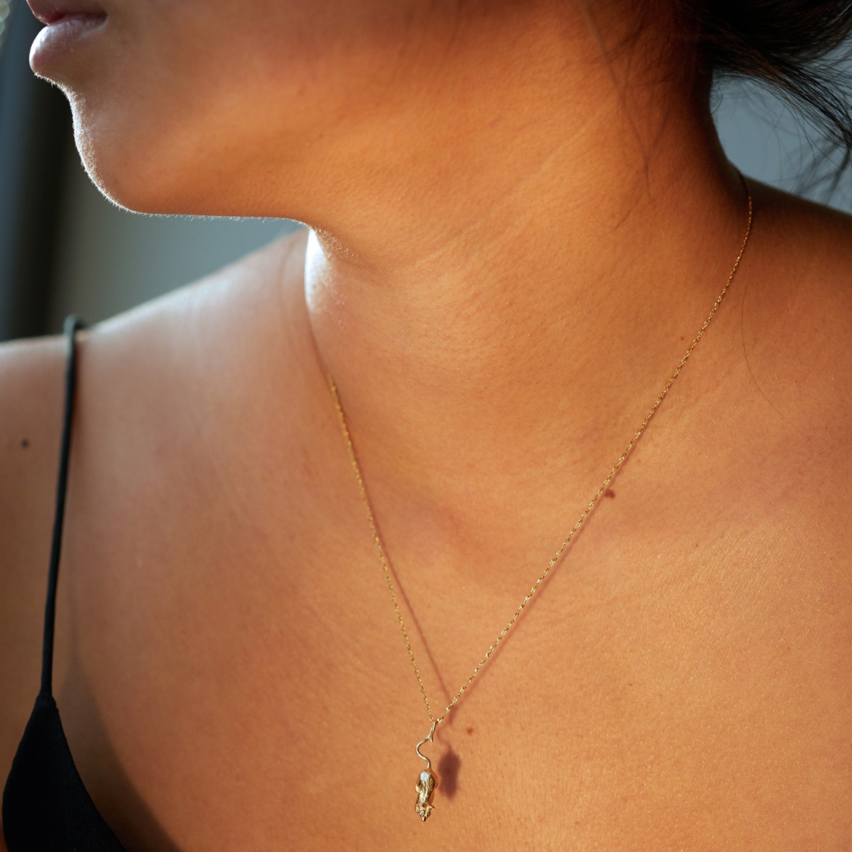 Starry-Eyed Rat Necklace - Image 4