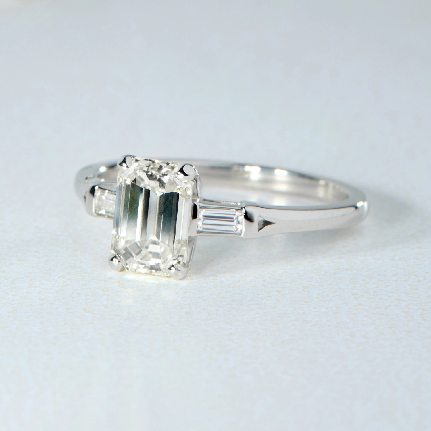 Cygnus Diamond Ring - Image 8