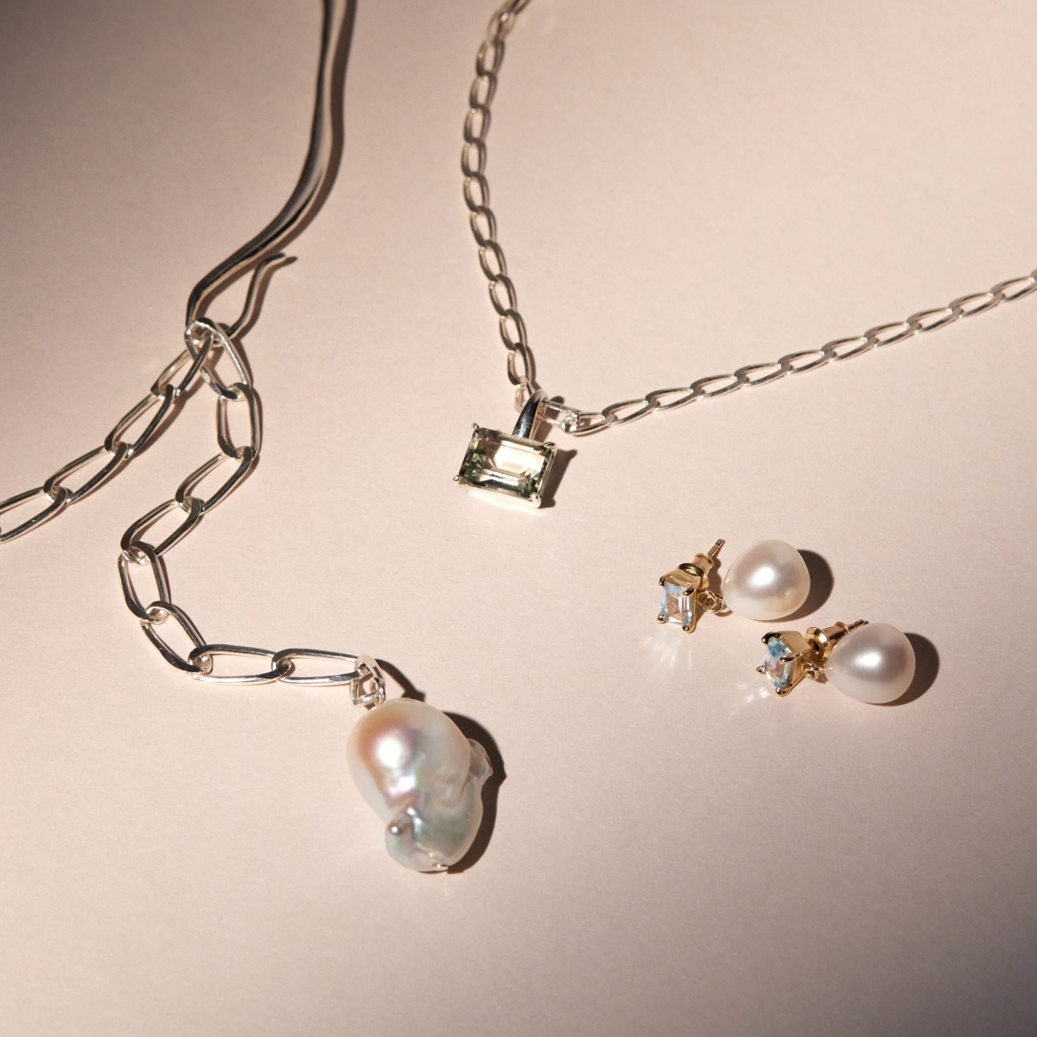 Green Amethyst Tablet Necklace - Image 7